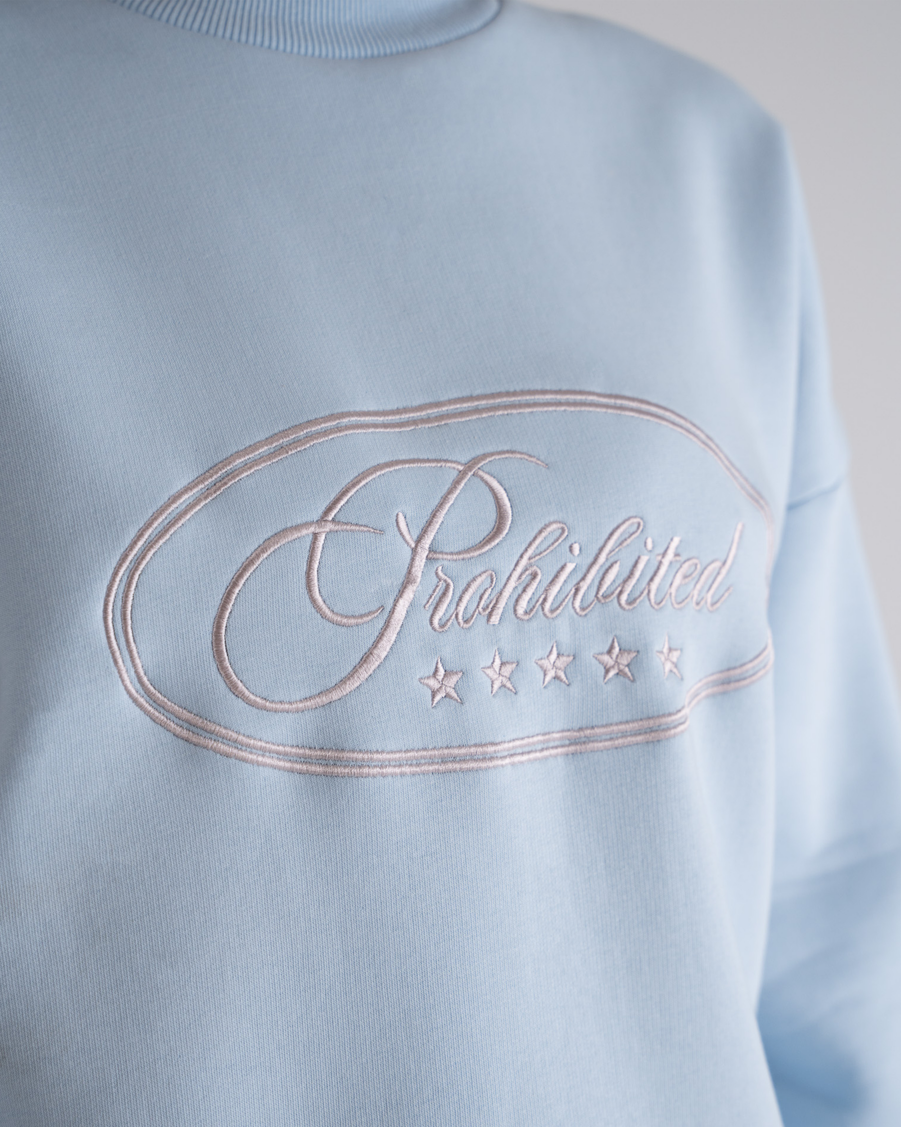 Five-Star Crew Neck Blue