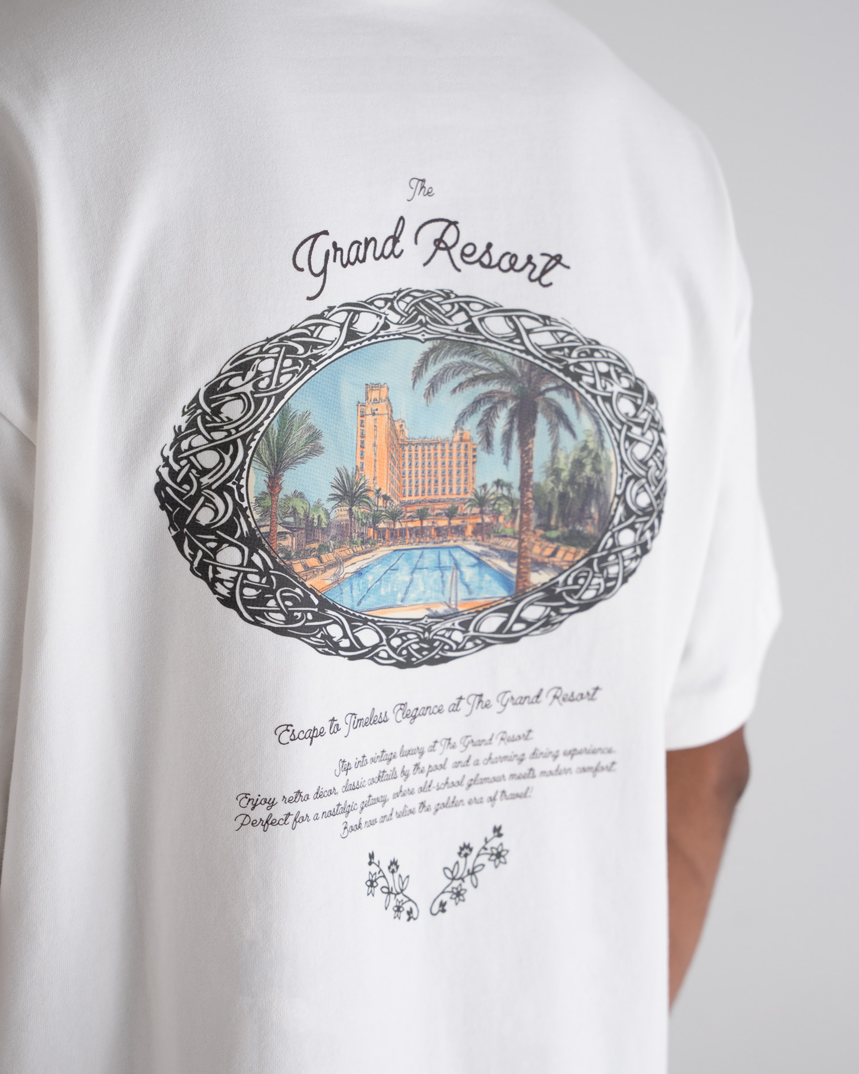 Grand Pool Tee Off-White