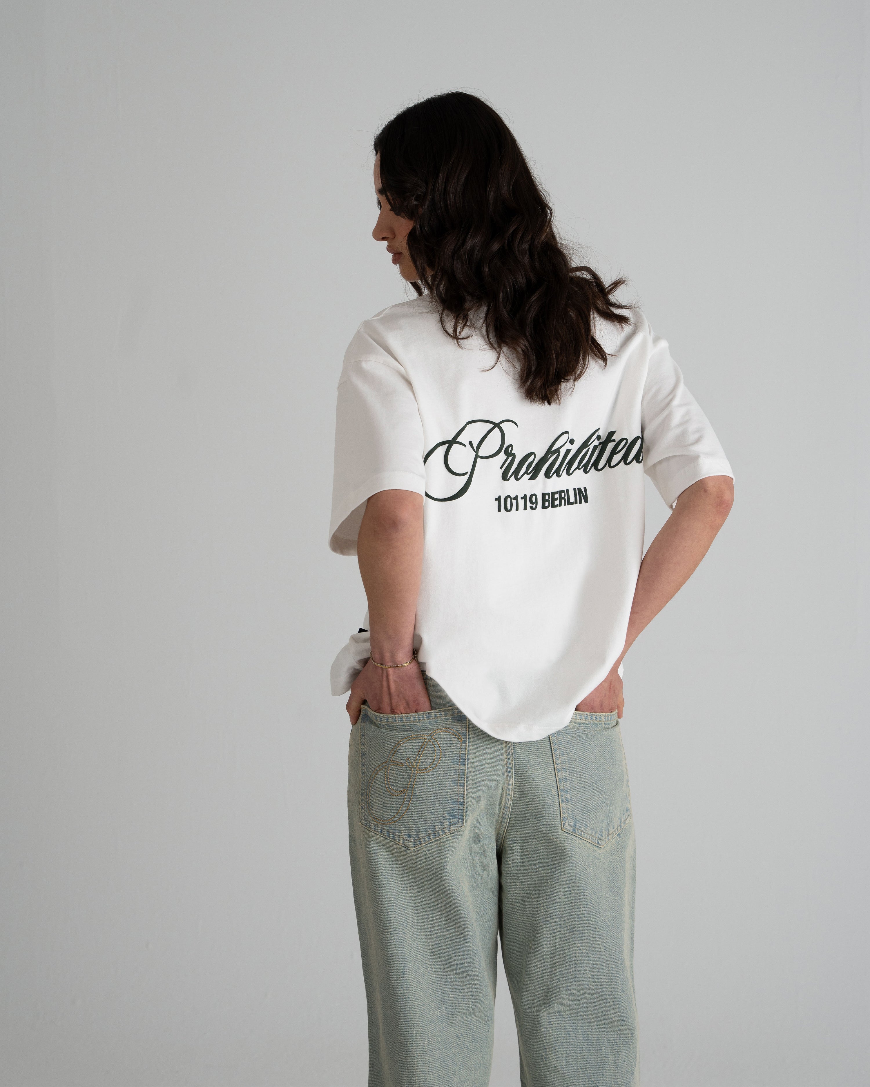 Hometown Signature Tee Off-White