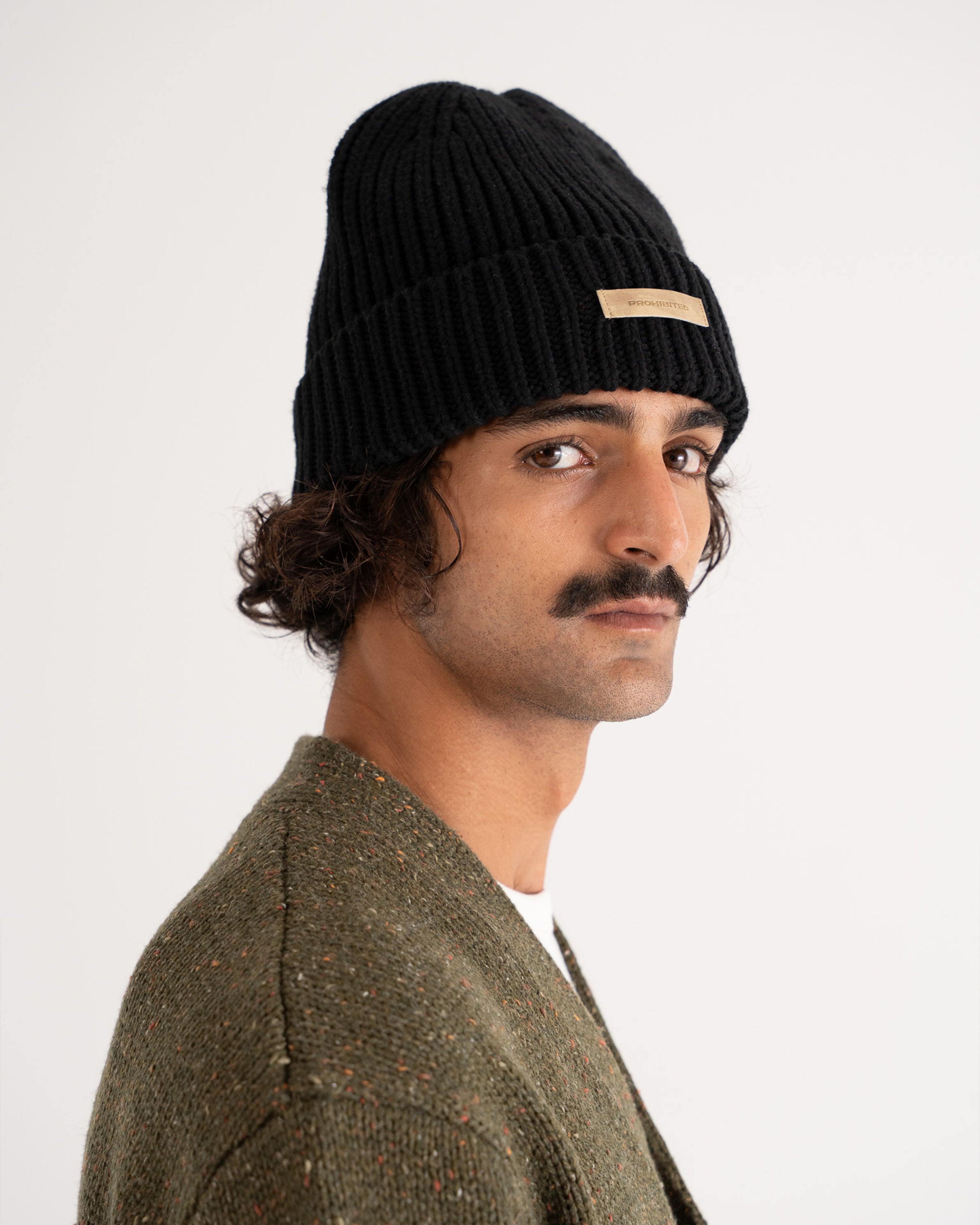 Oak Beanie Black