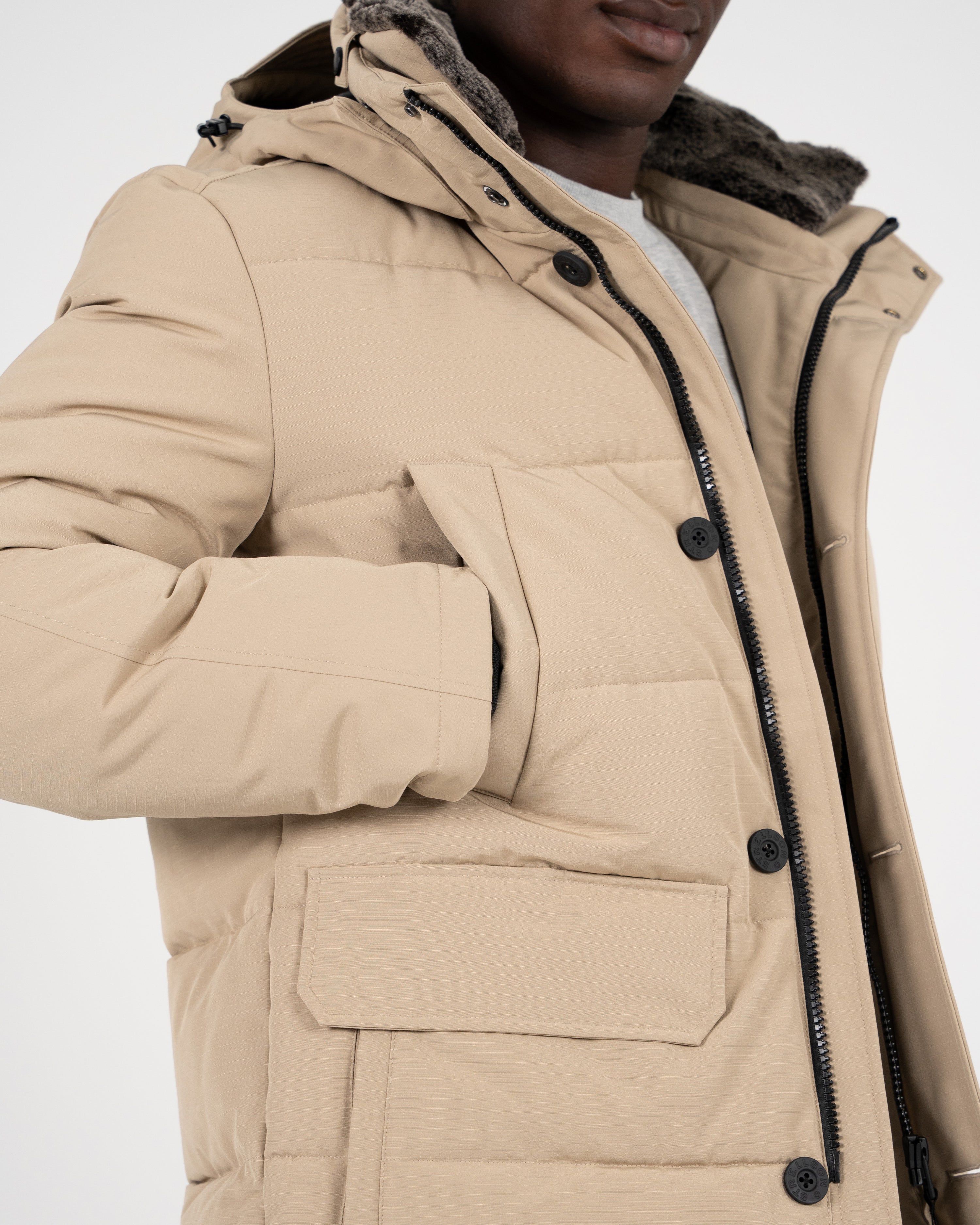 The Swiss Yuppie Winter Jacket Sand