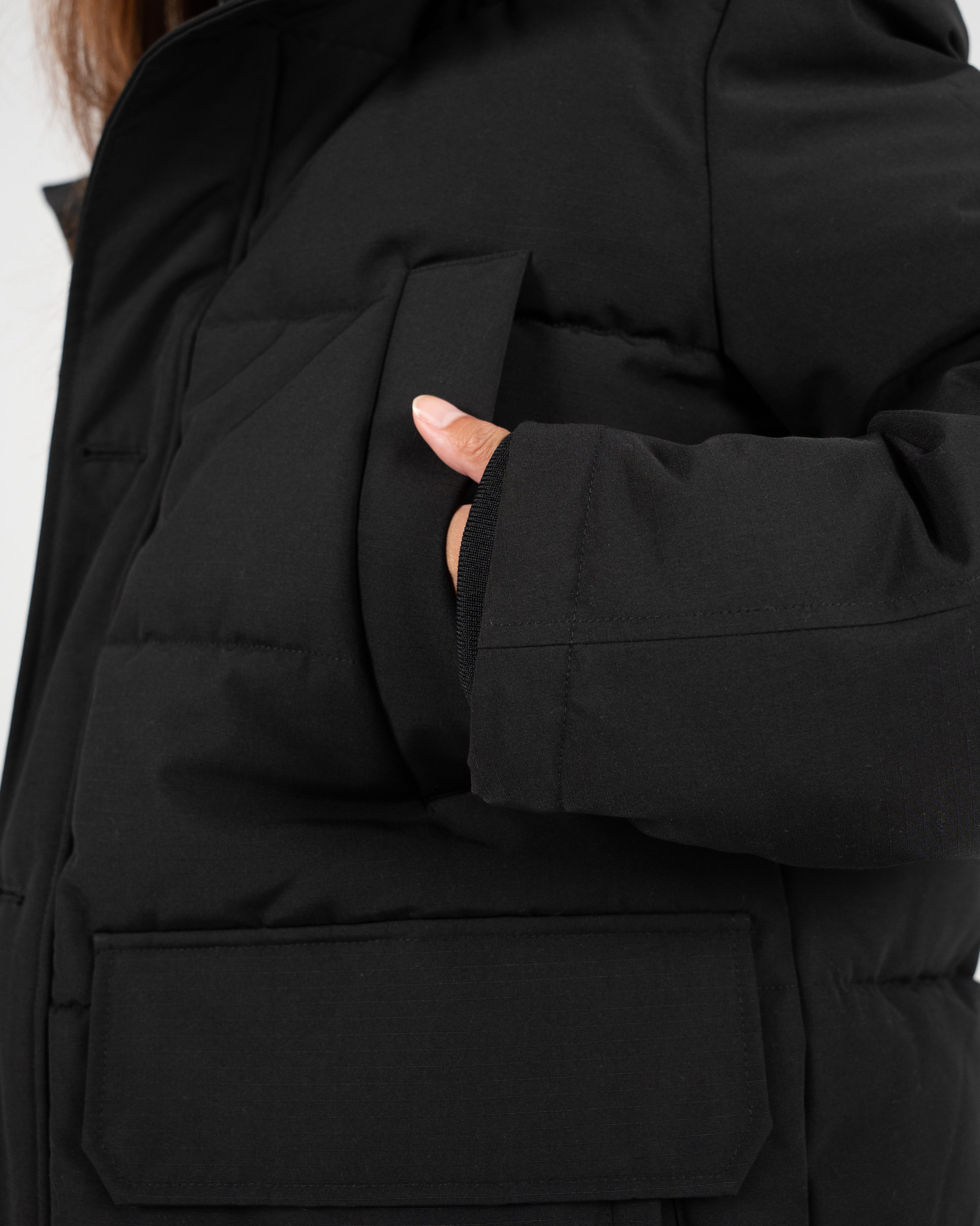 The Swiss Yuppie Winter Jacket Black