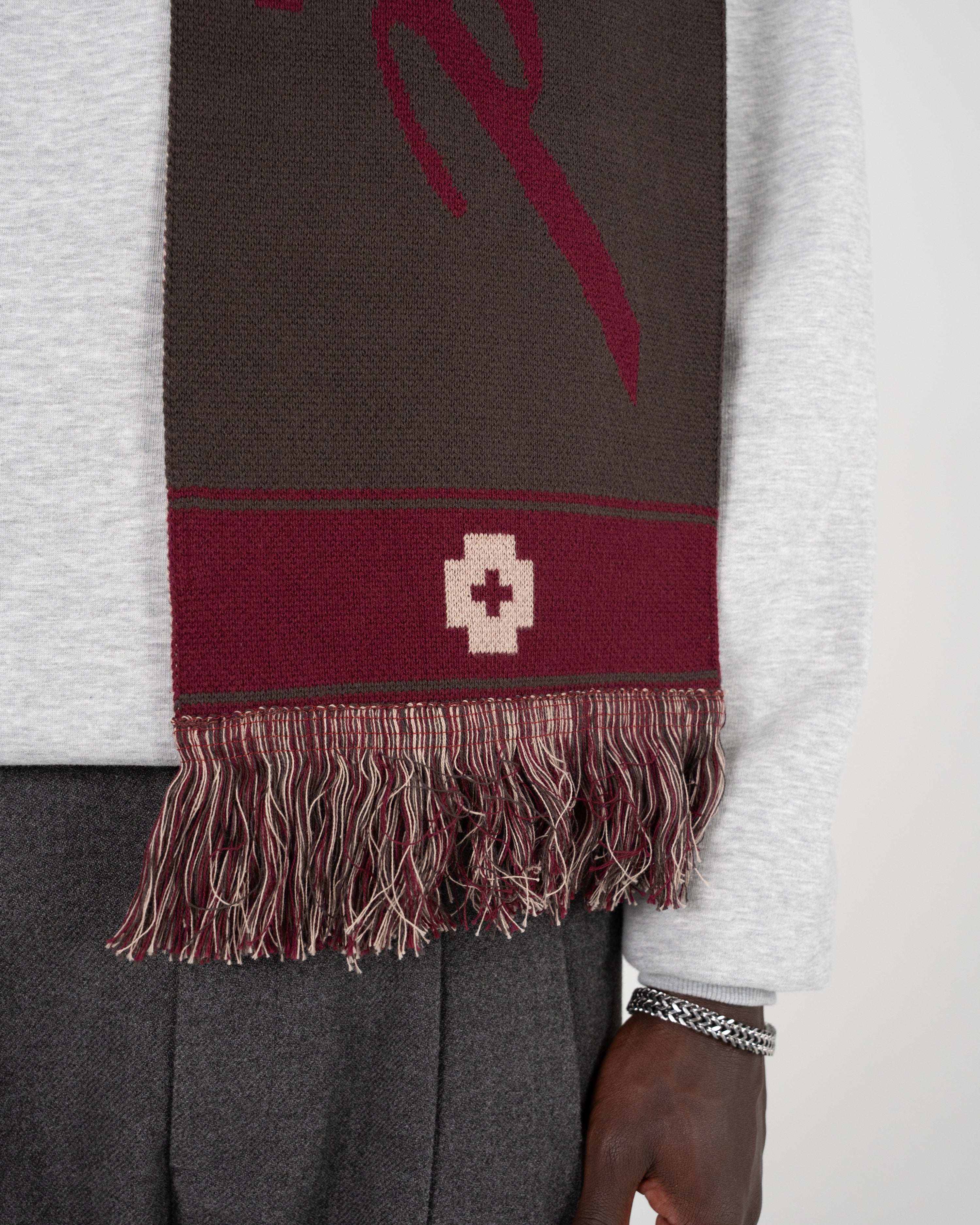 The Swiss Yuppie Scarf Brown