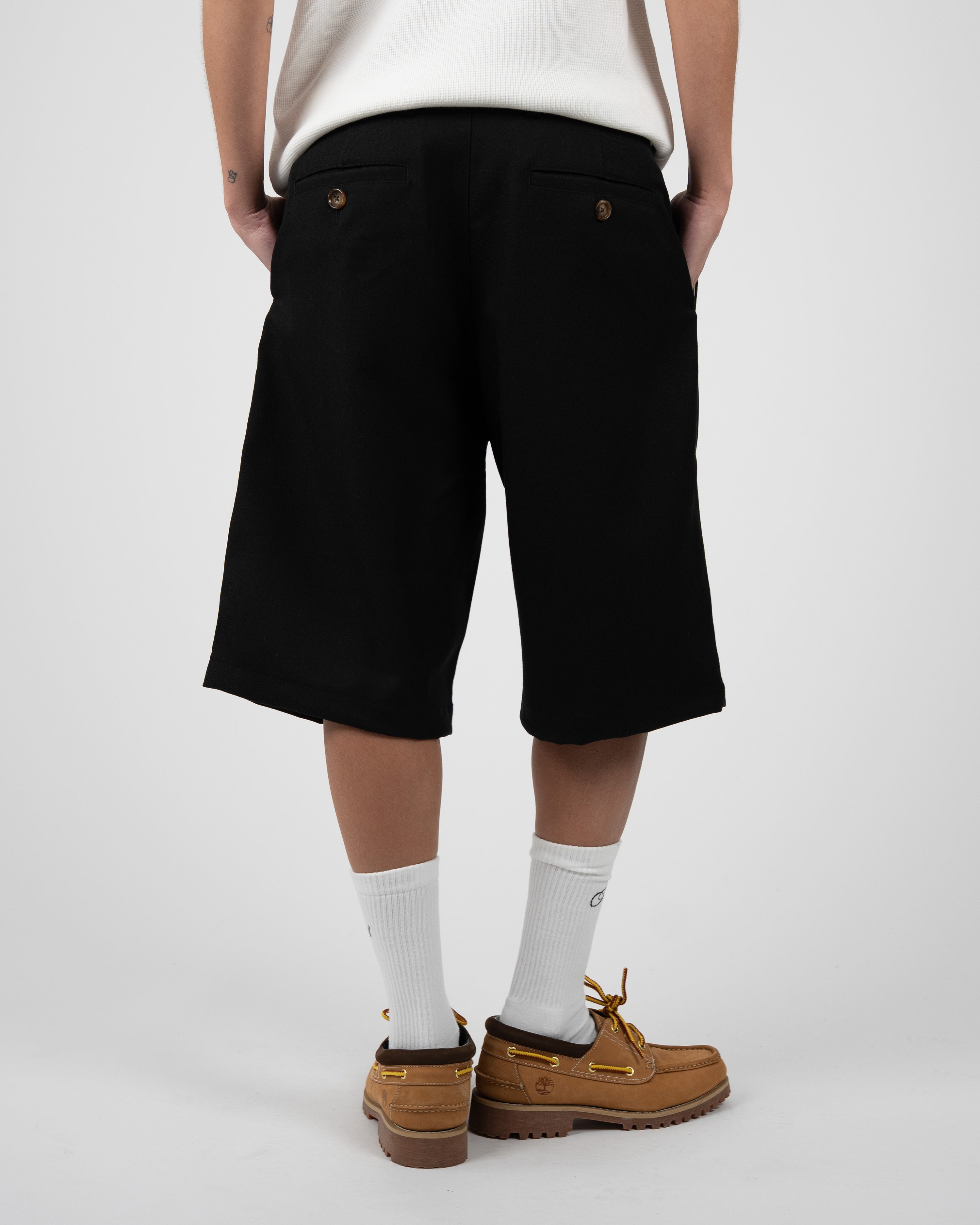 Newport Pleated Shorts Black