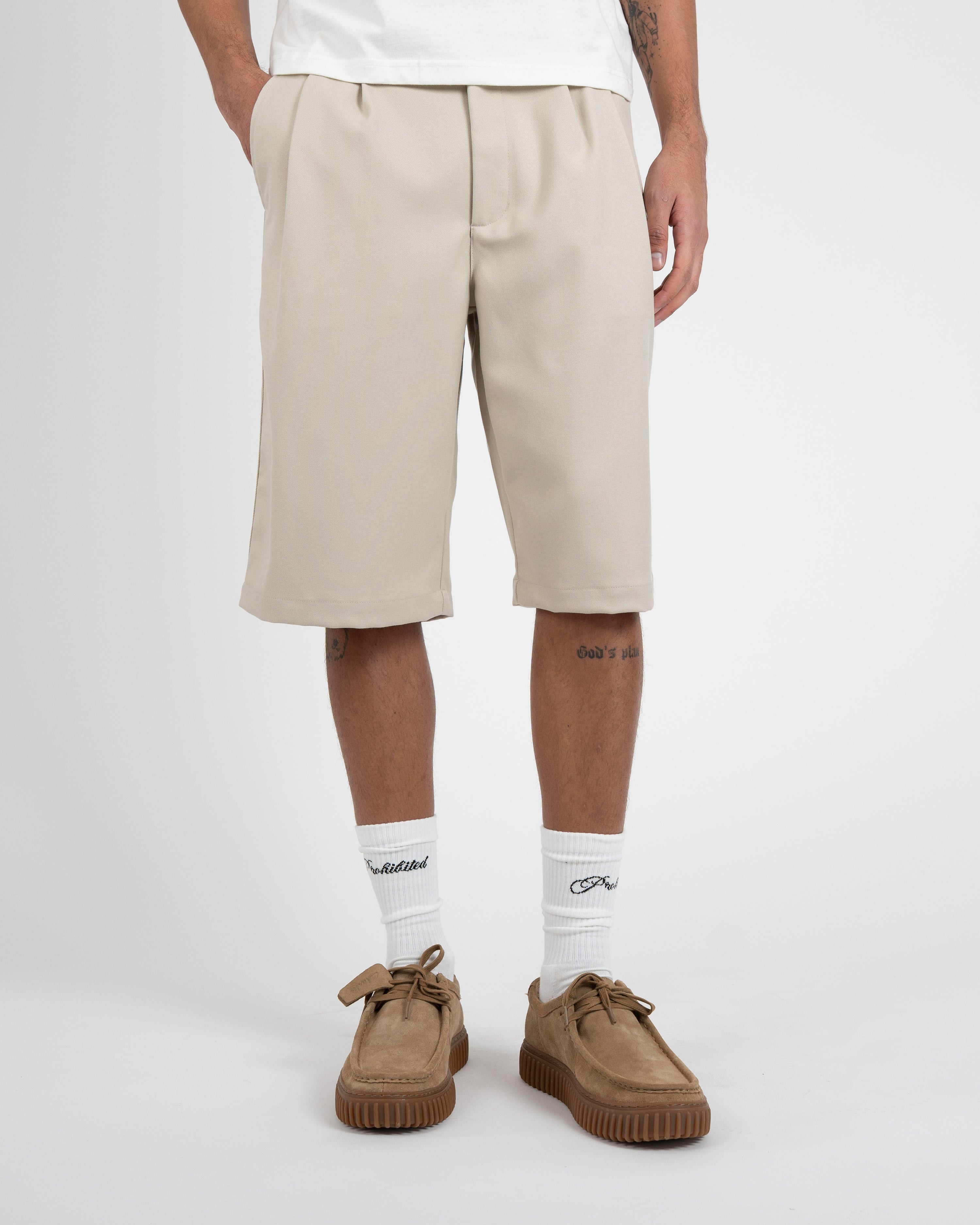 Newport Pleated Shorts Cream