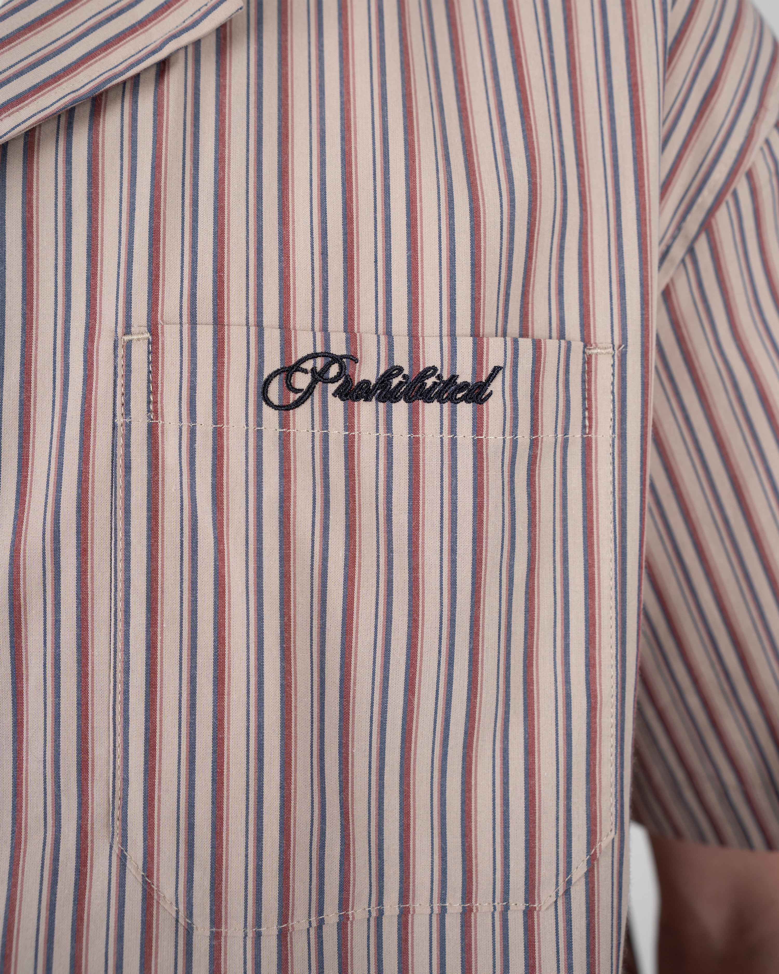 Vineyard Breeze Shirt Red