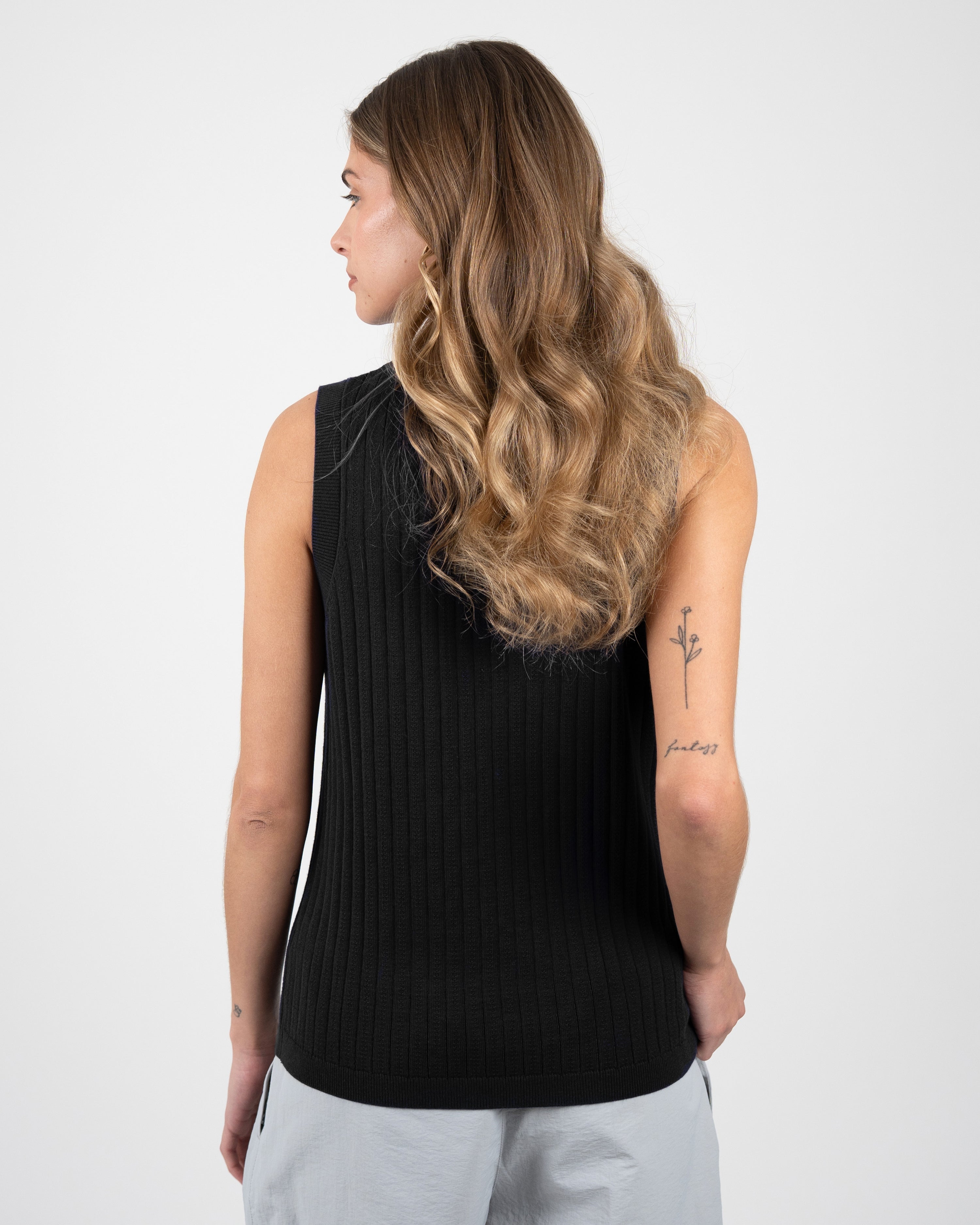 Weekend Tank Top Black