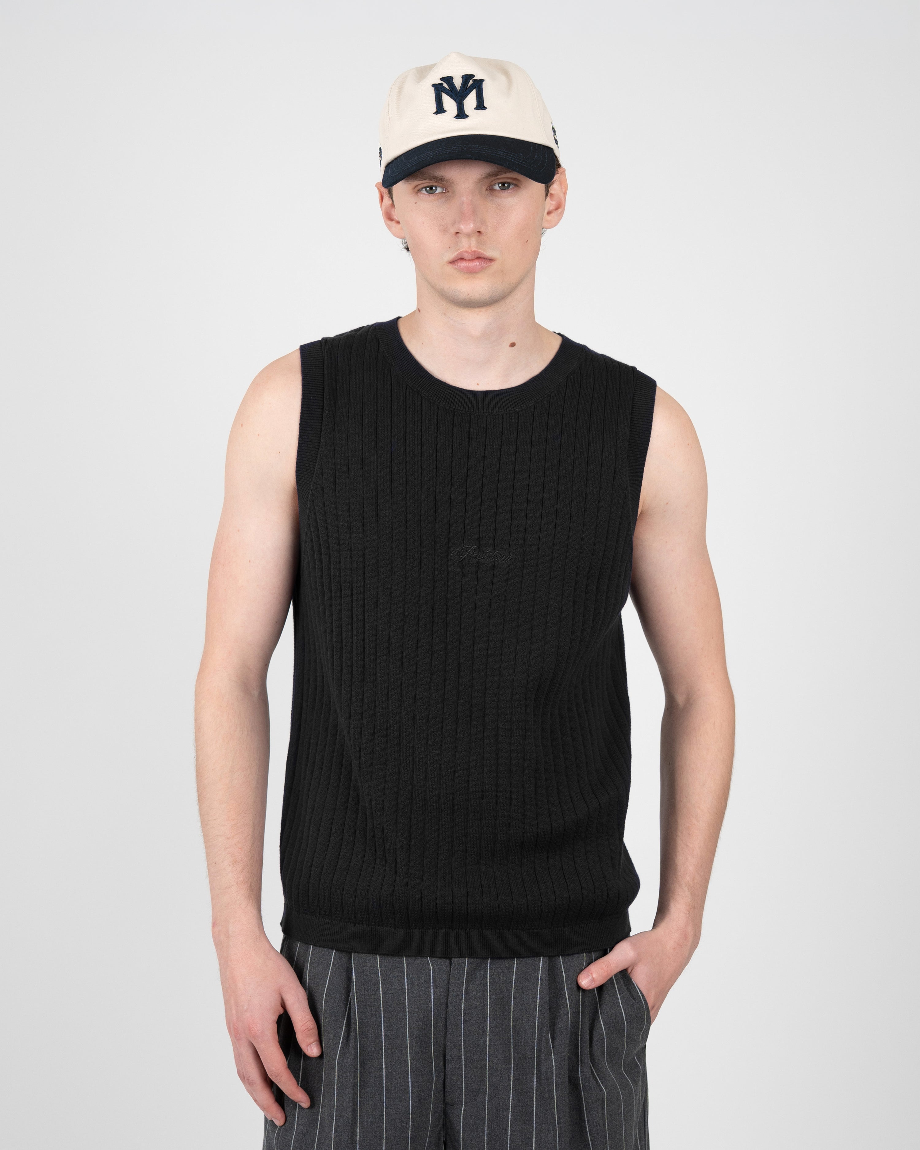Weekend Tank Top Black