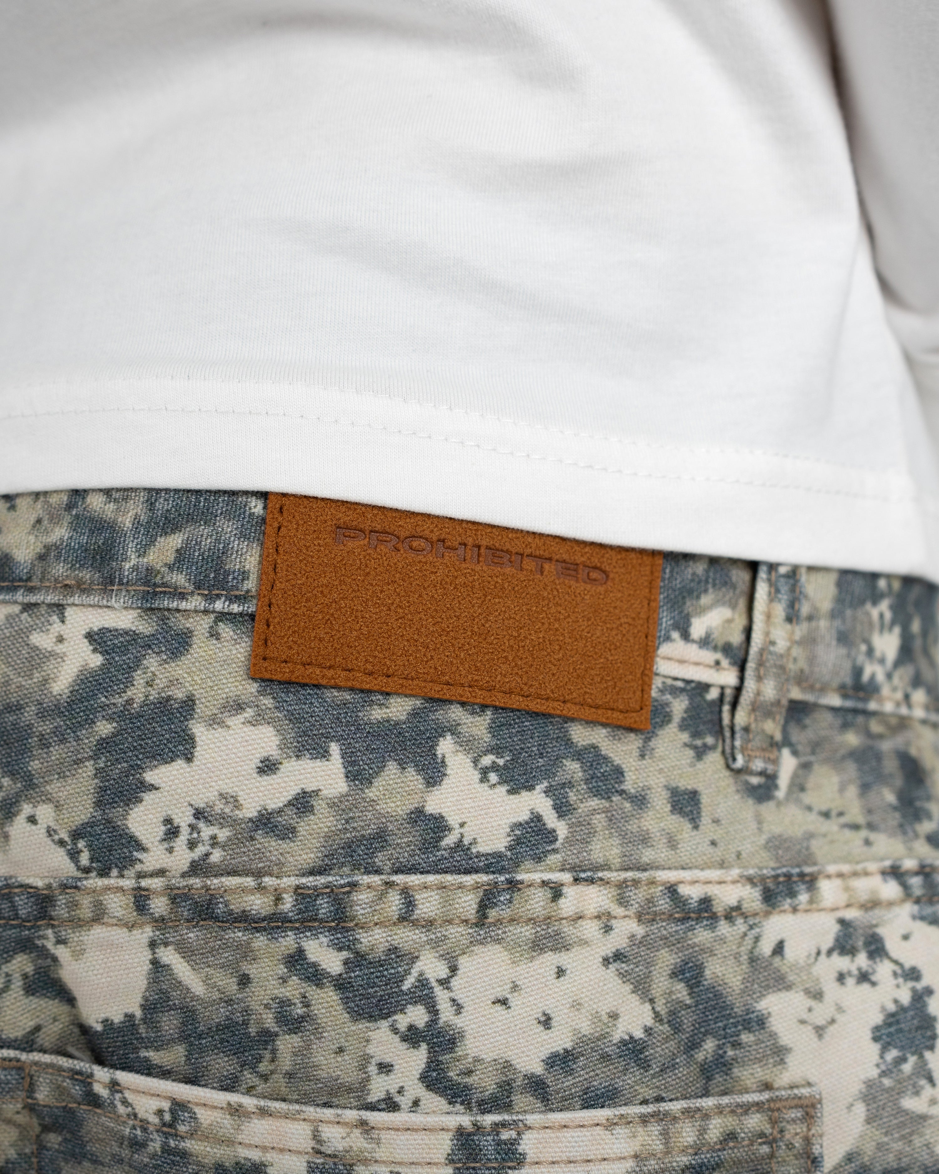 Off Shore Jorts Camouflage