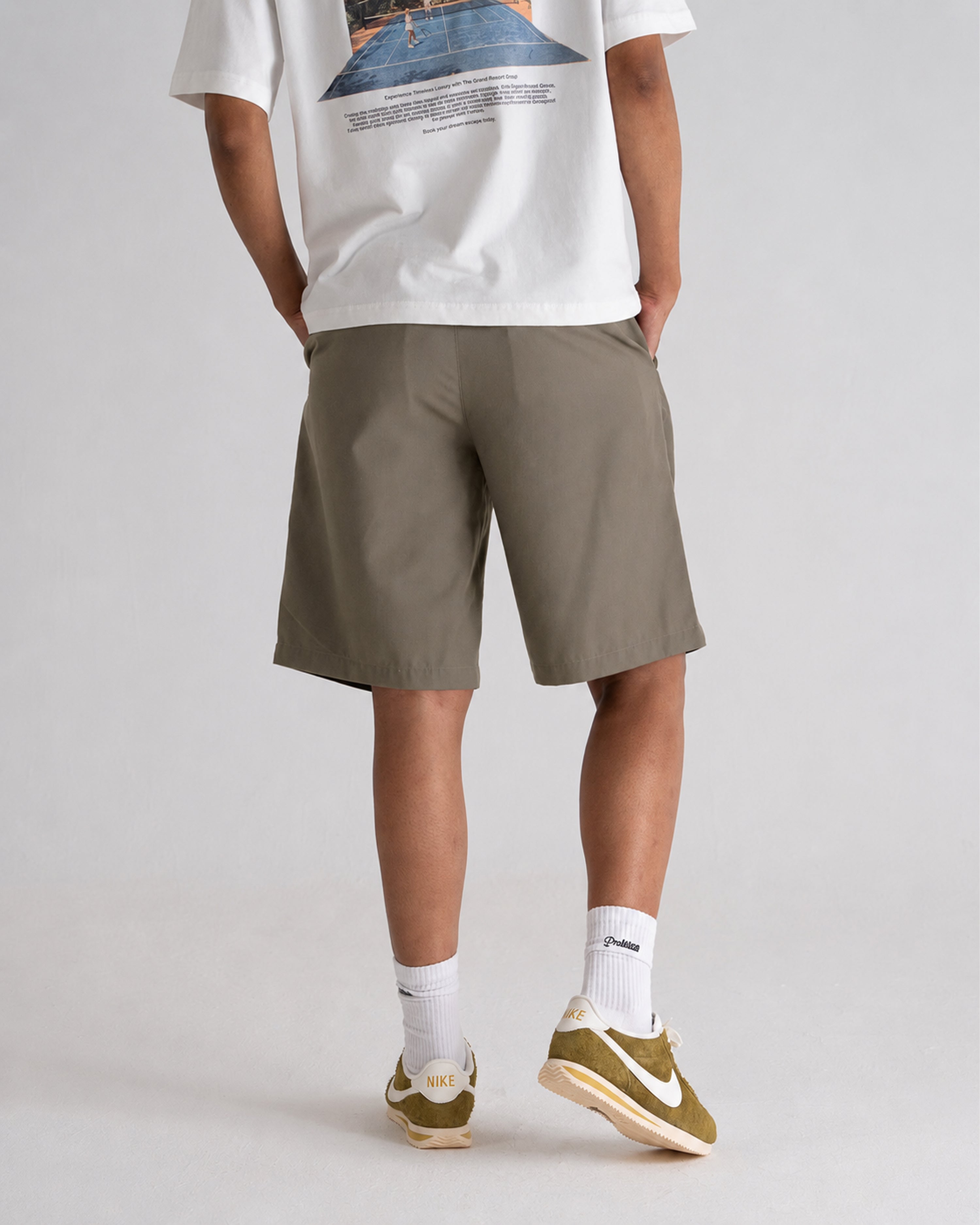 Pleated Shorts Khaki