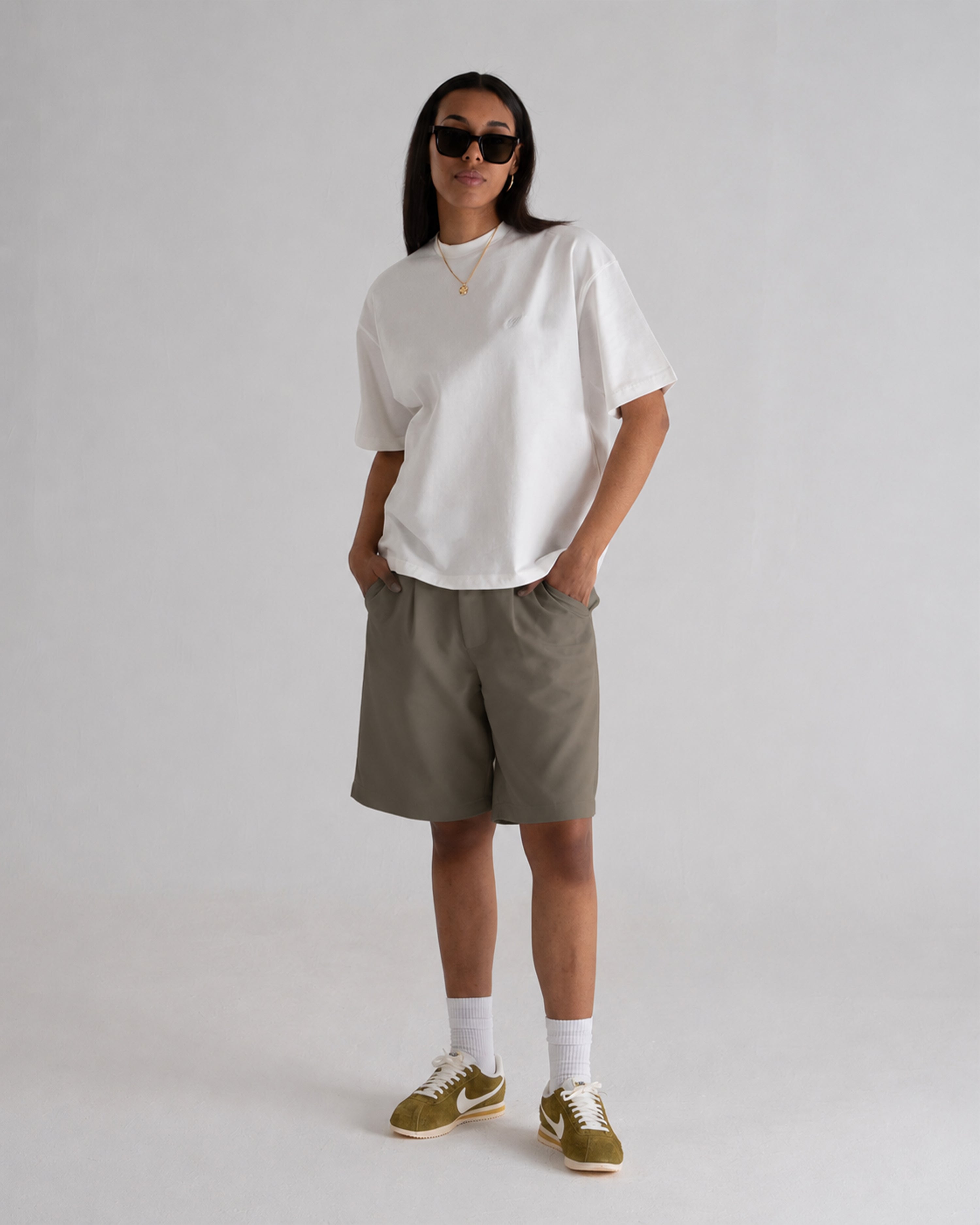Pleated Shorts Khaki