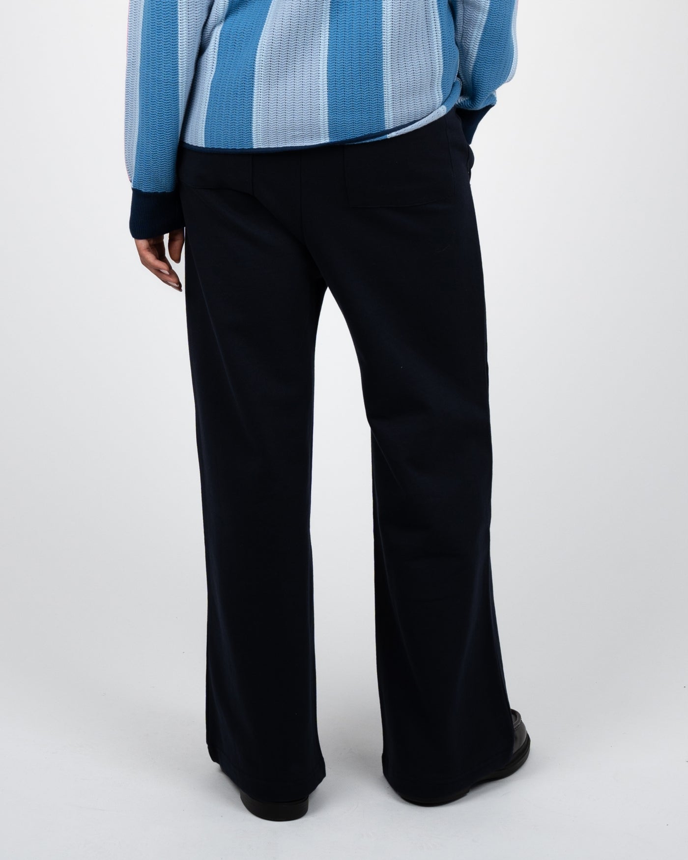 Campus Loose Jogger | Deep Blue