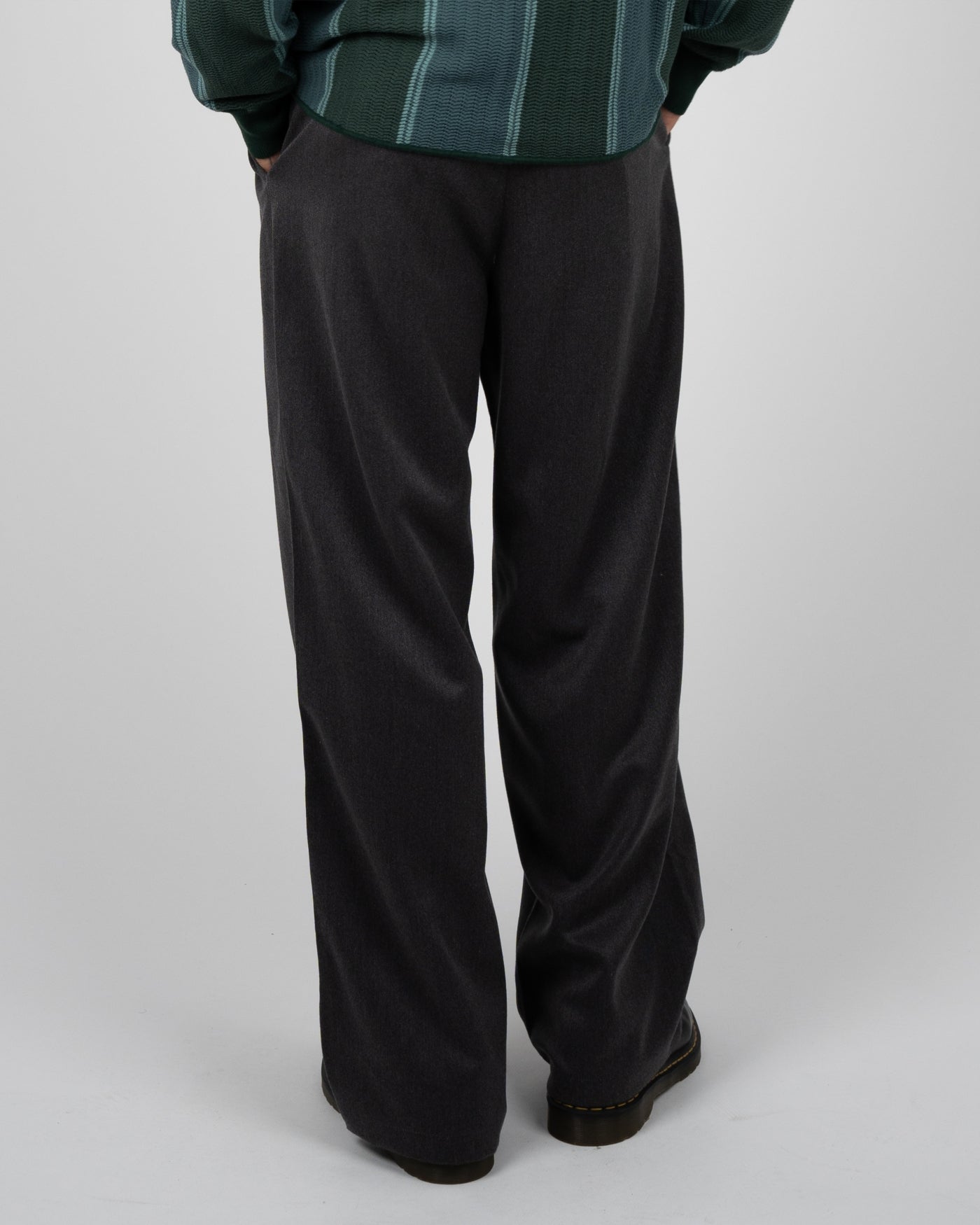 Heritage Pleated Pants | Dark Grey
