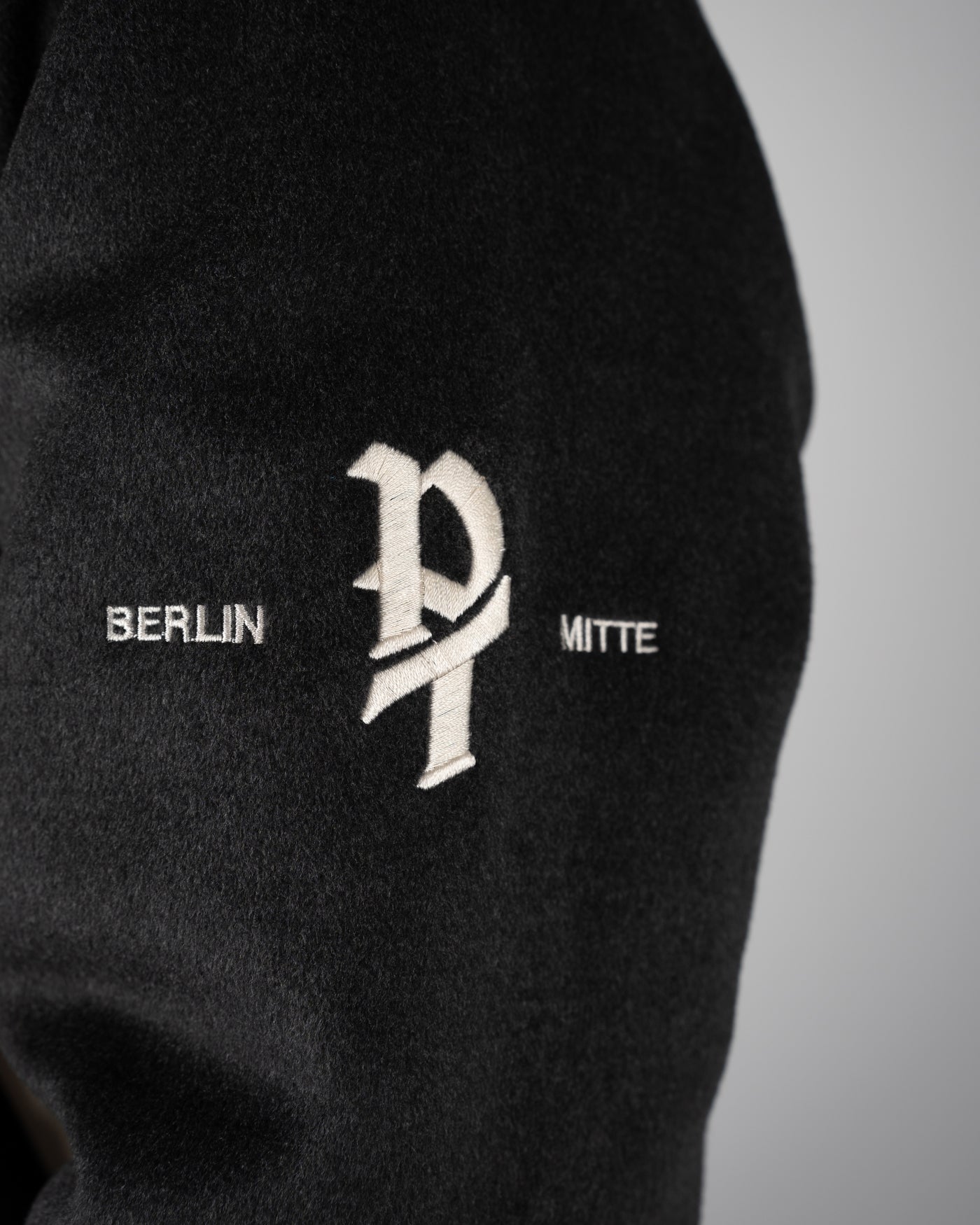 Field College Jacket | Black