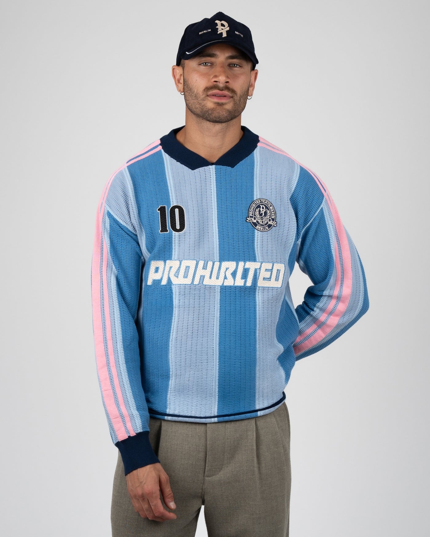Striped Team Knit Trikot | Light Blue