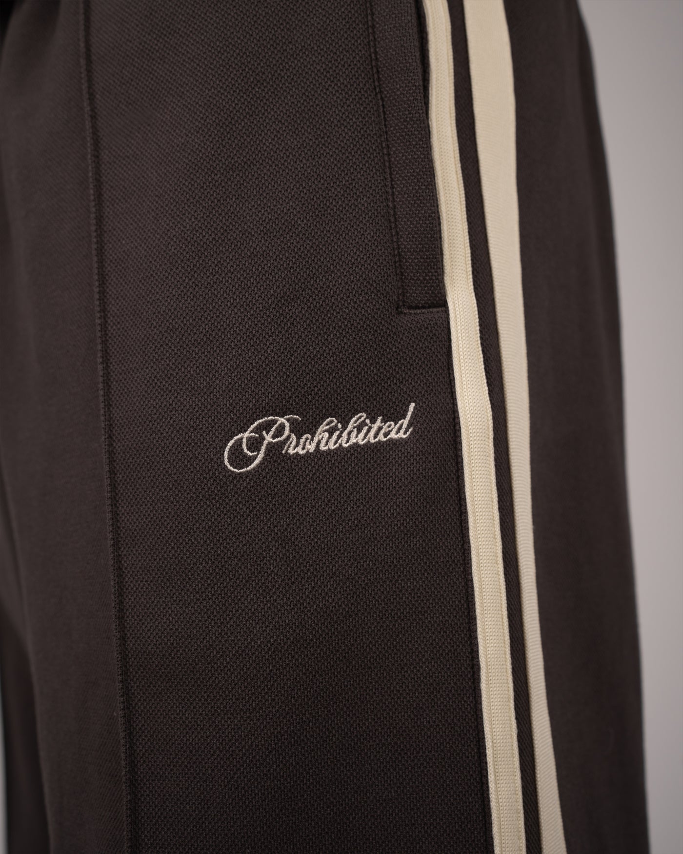 Basic Trackpants | Brown