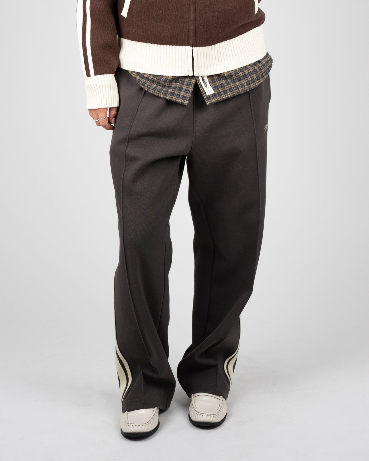 Basic Trackpants | Brown