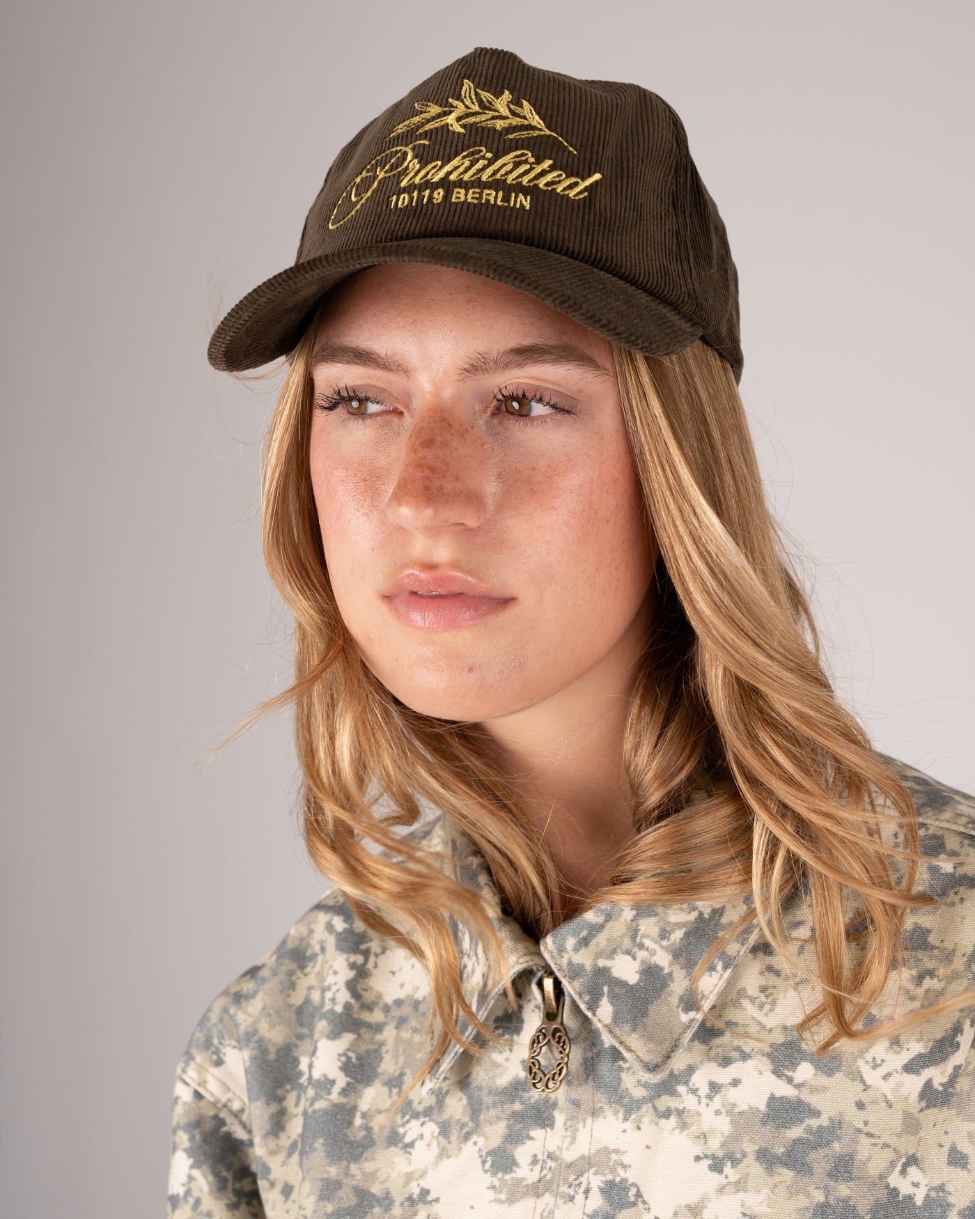 Leaf Corduroy Cap | Dark Green