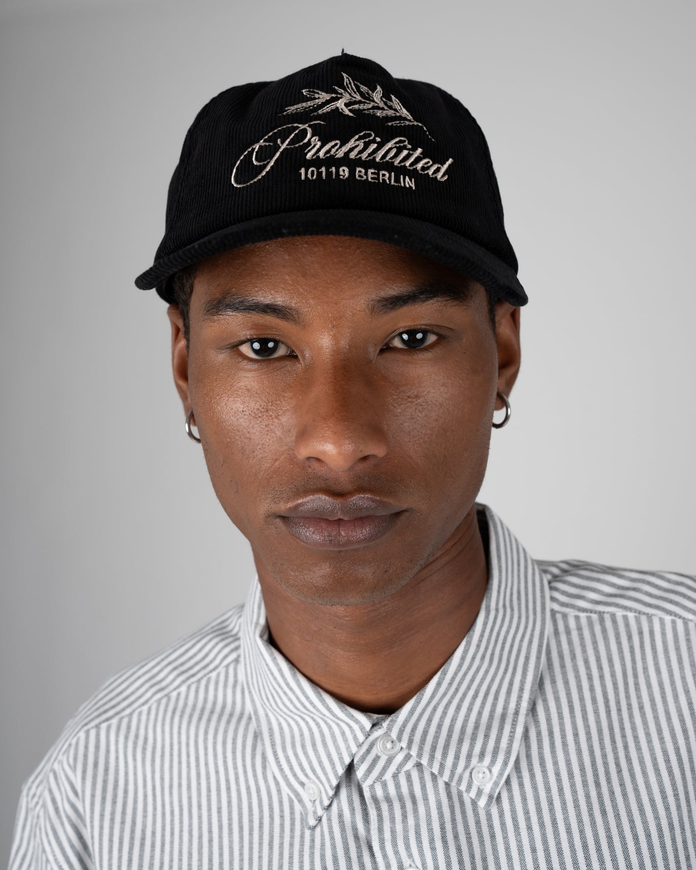 Leaf Corduroy Cap | Black