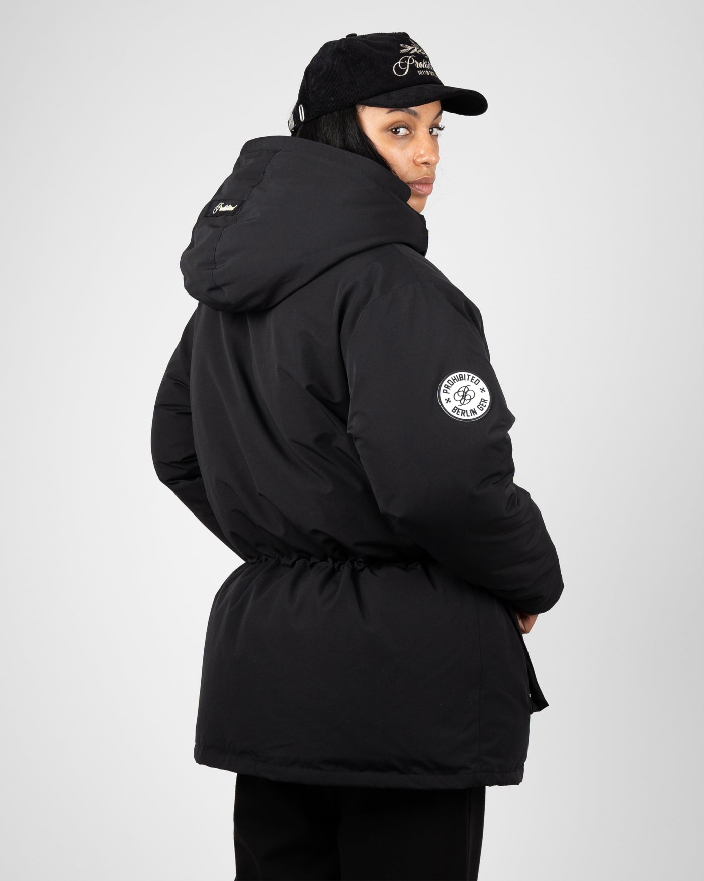 Peter Parka | Black
