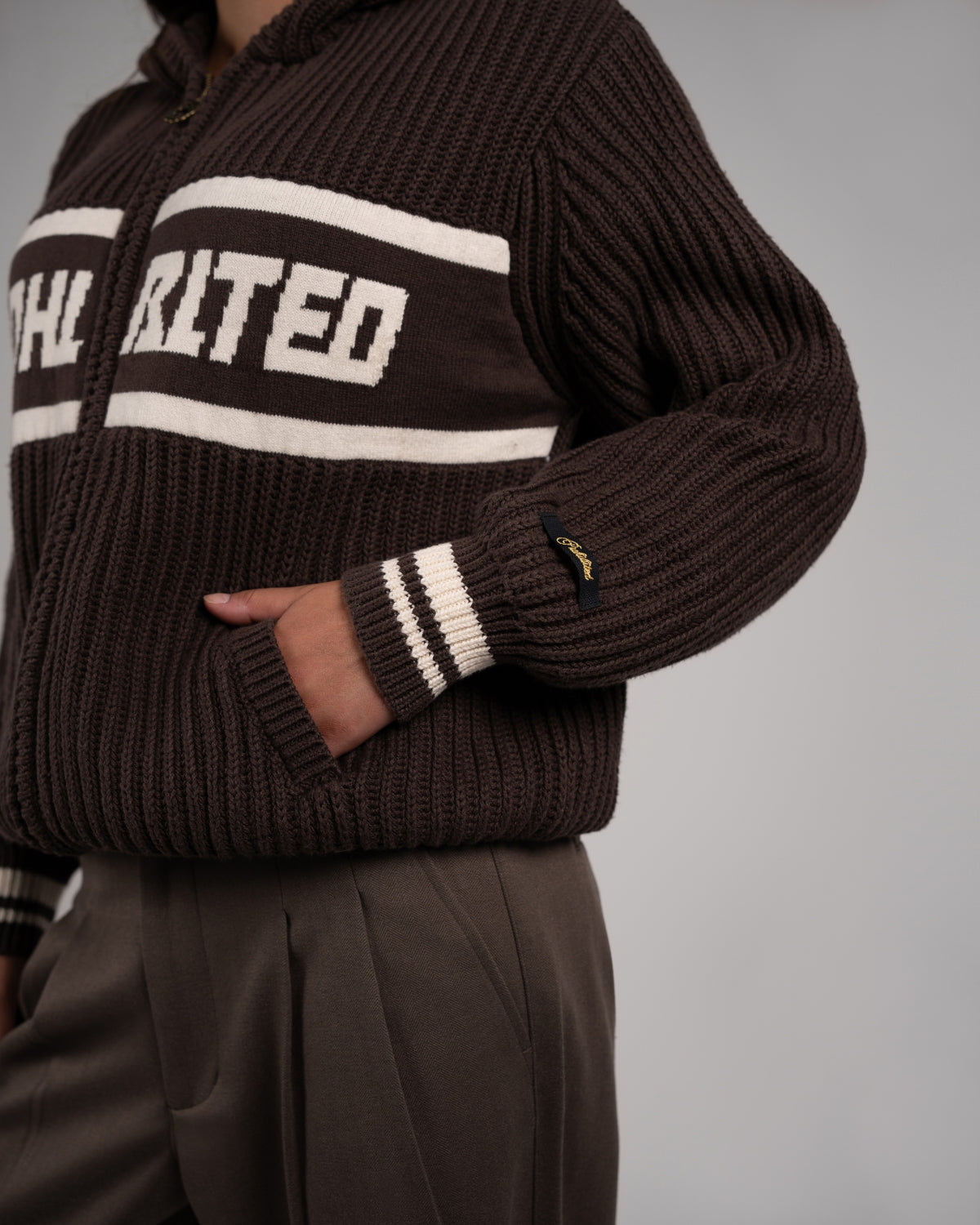 Snowboard Knit Jacket | Dark Brown