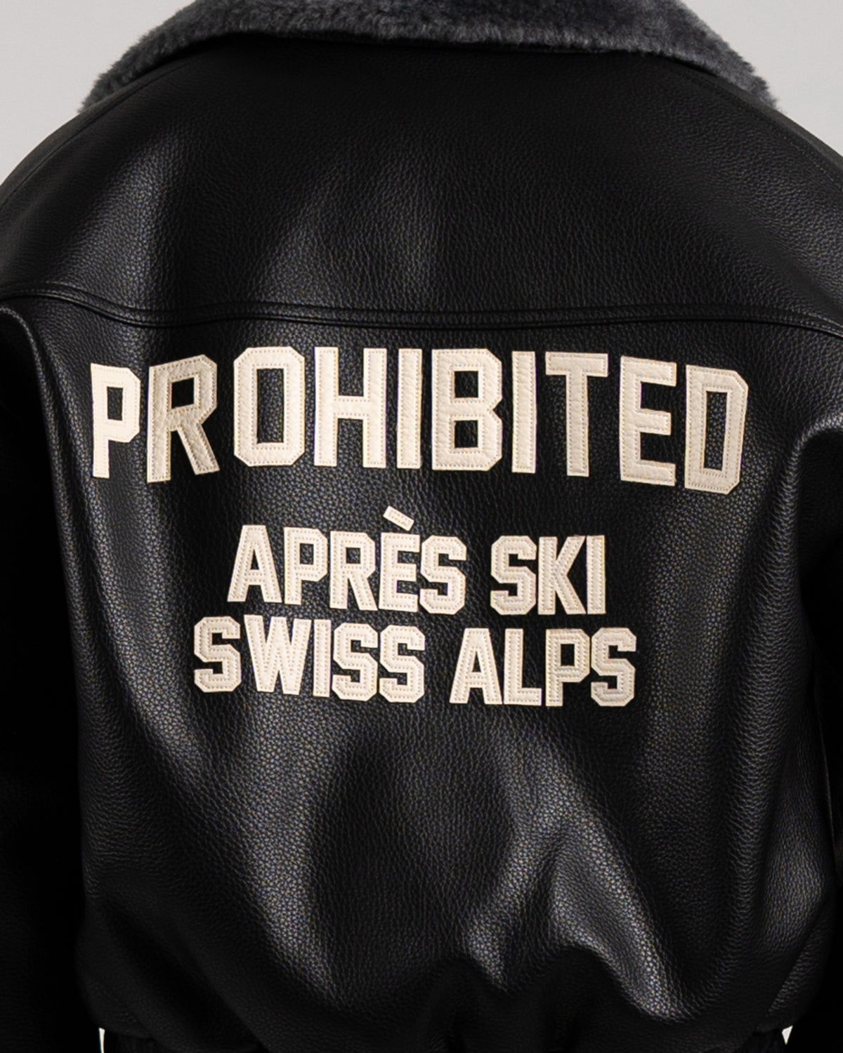 Ski Club Jacket | Black