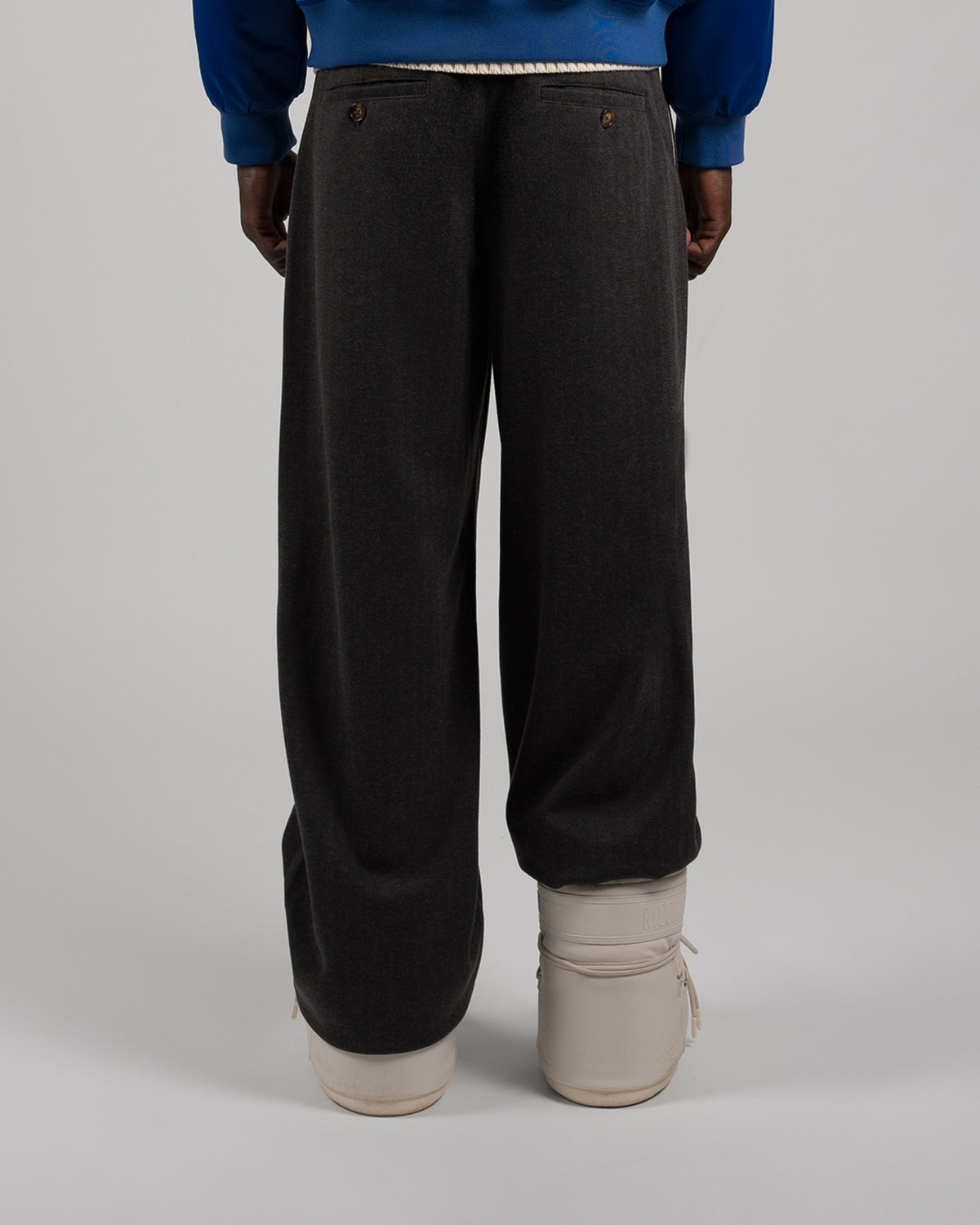 Powder Pleated Pants | Dark Grey