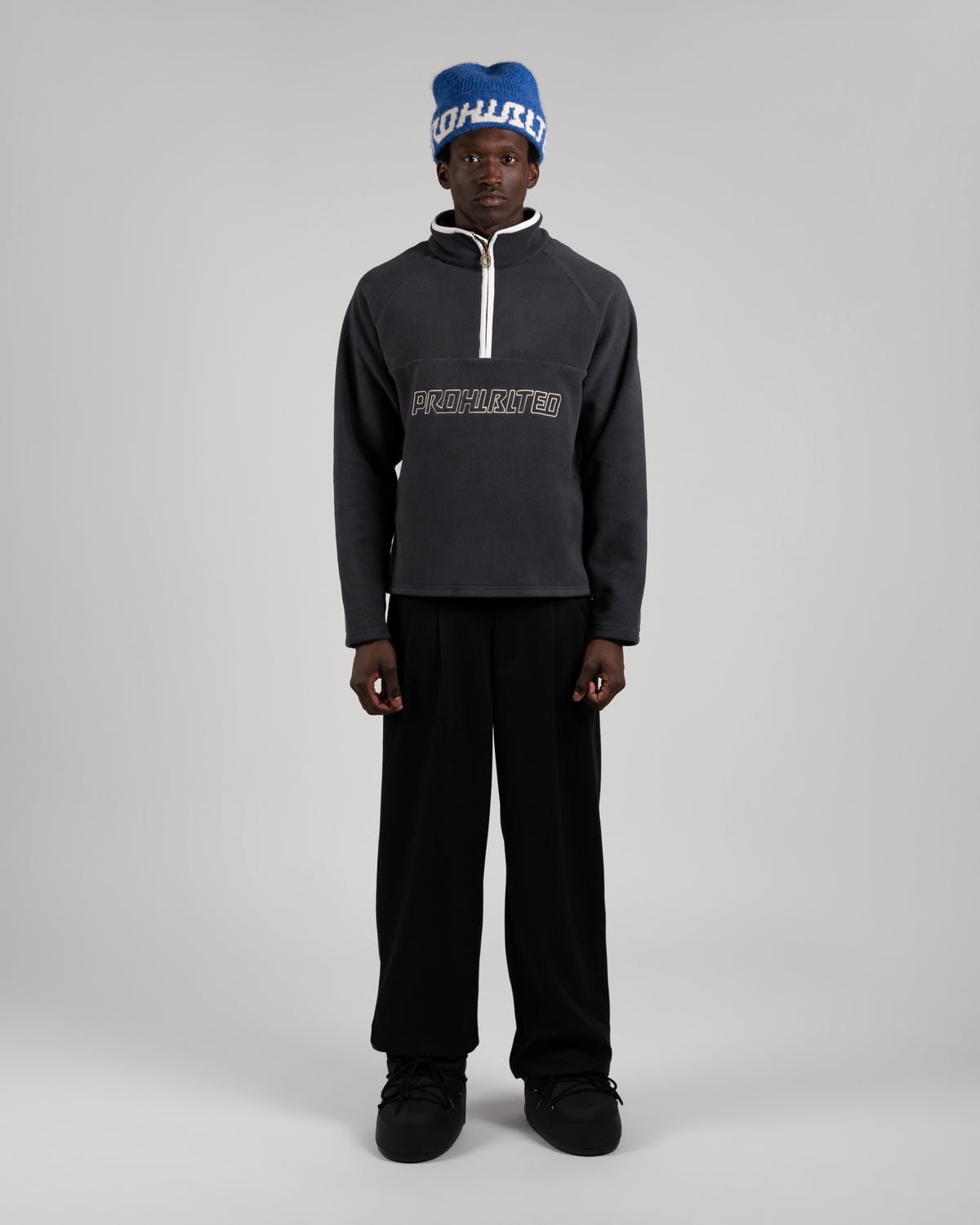 Powder Pleated Pants | Black