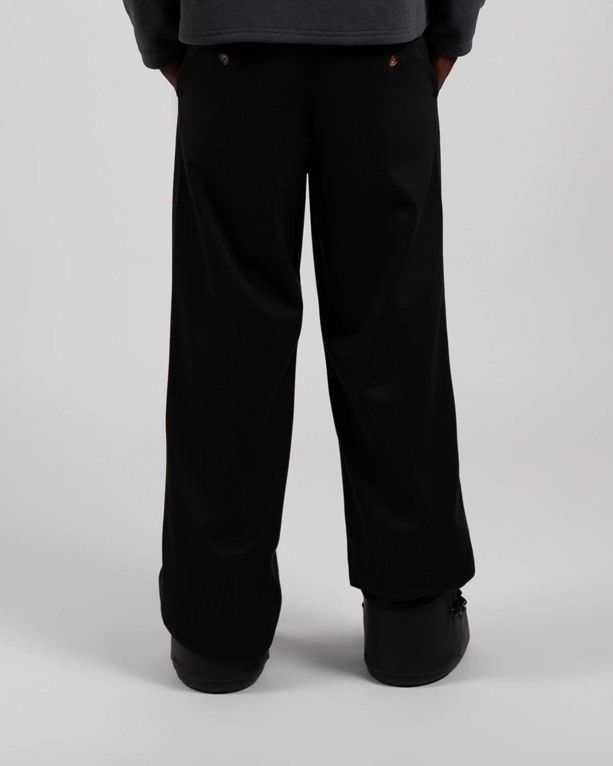 Powder Pleated Pants | Black