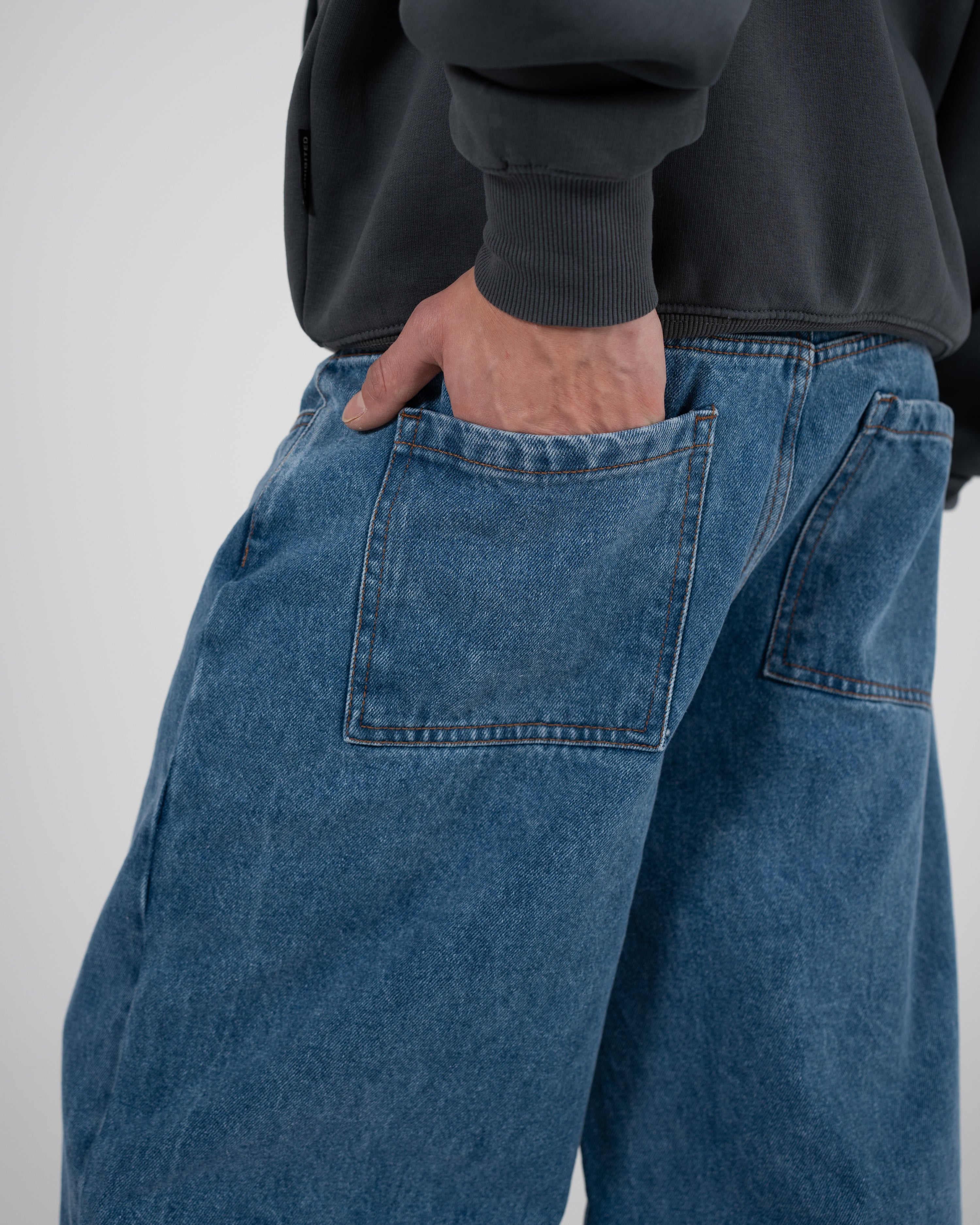 Antwerp Loose Denim Mid Blue