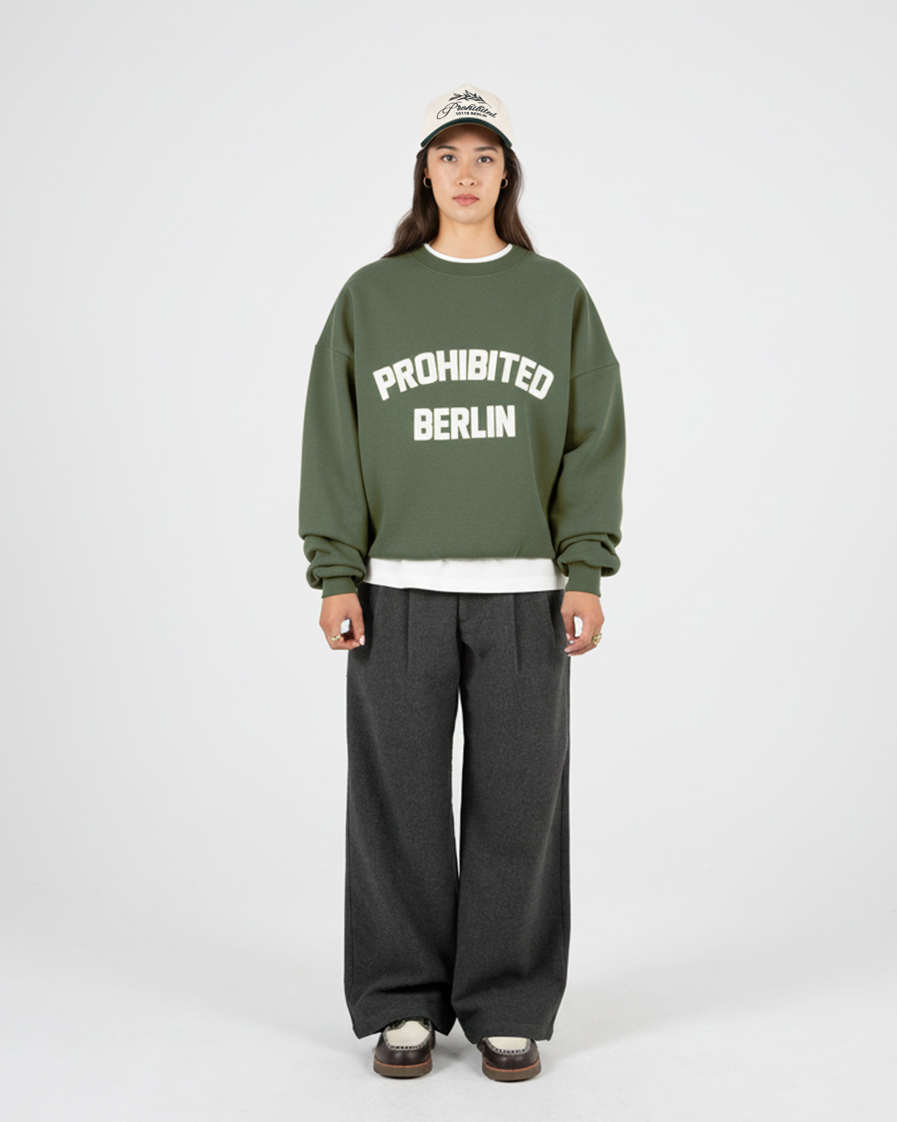 Berlin PB Crew Neck Olive