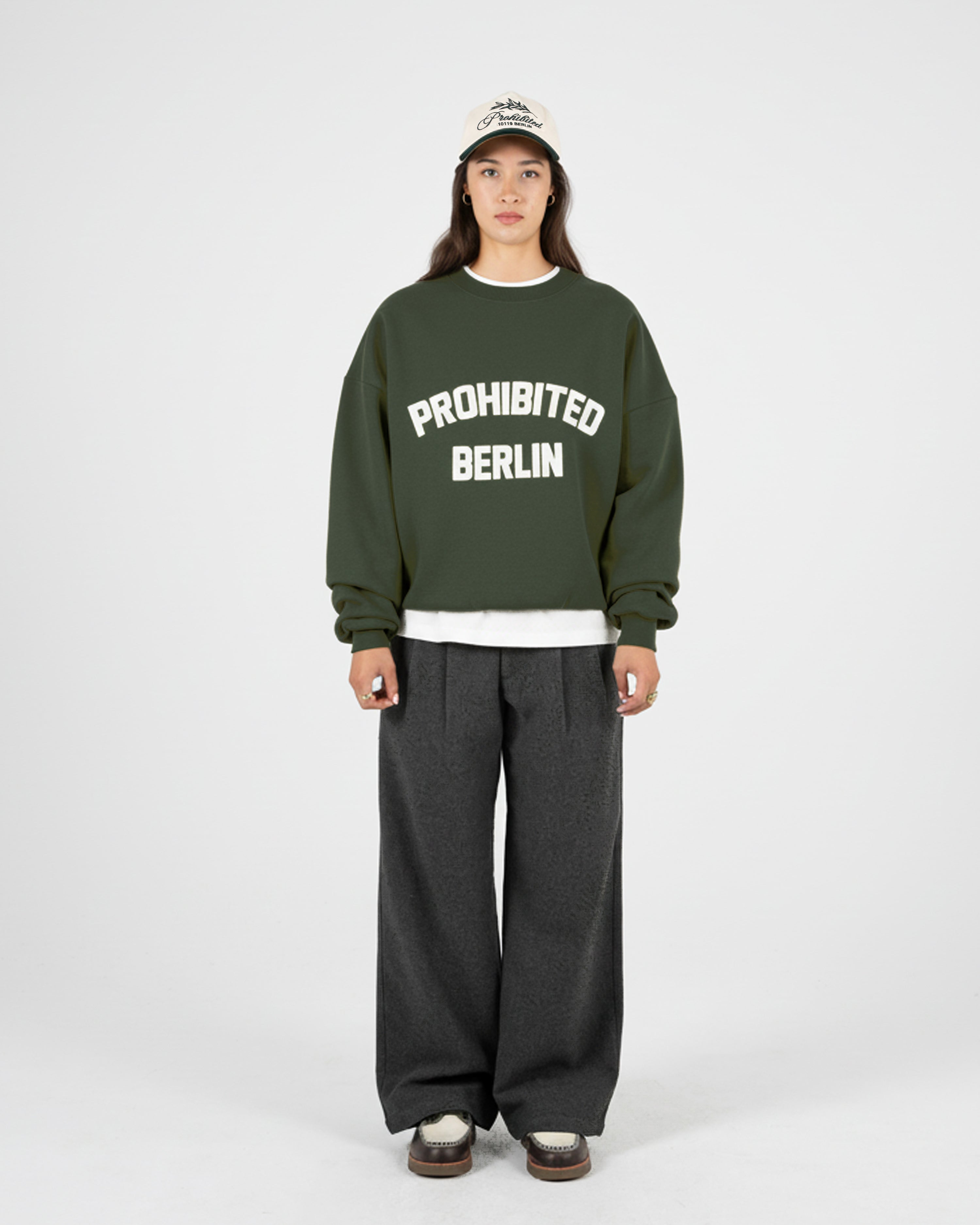 Berlin PB Crew Neck Olive