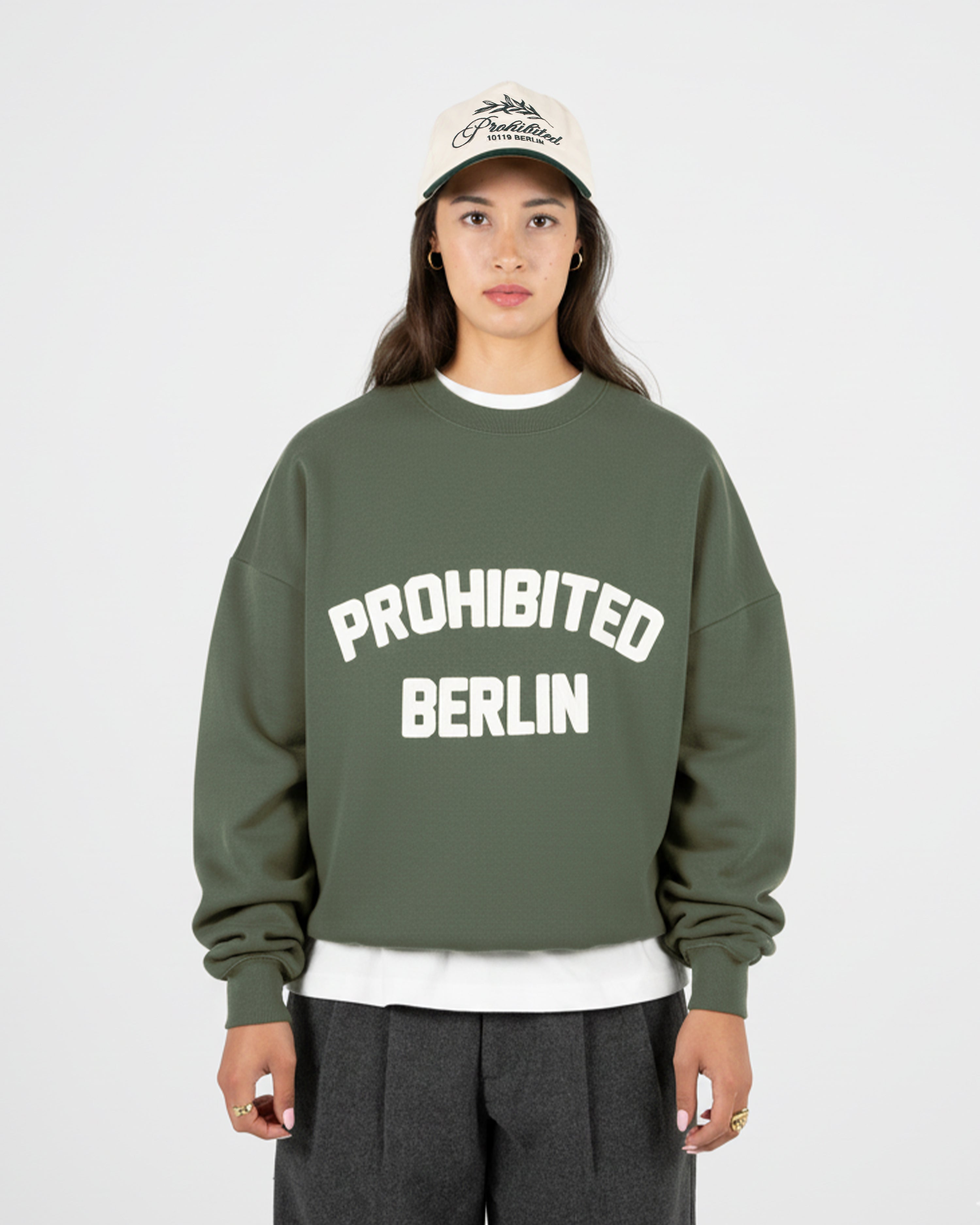 Berlin PB Crew Neck Olive