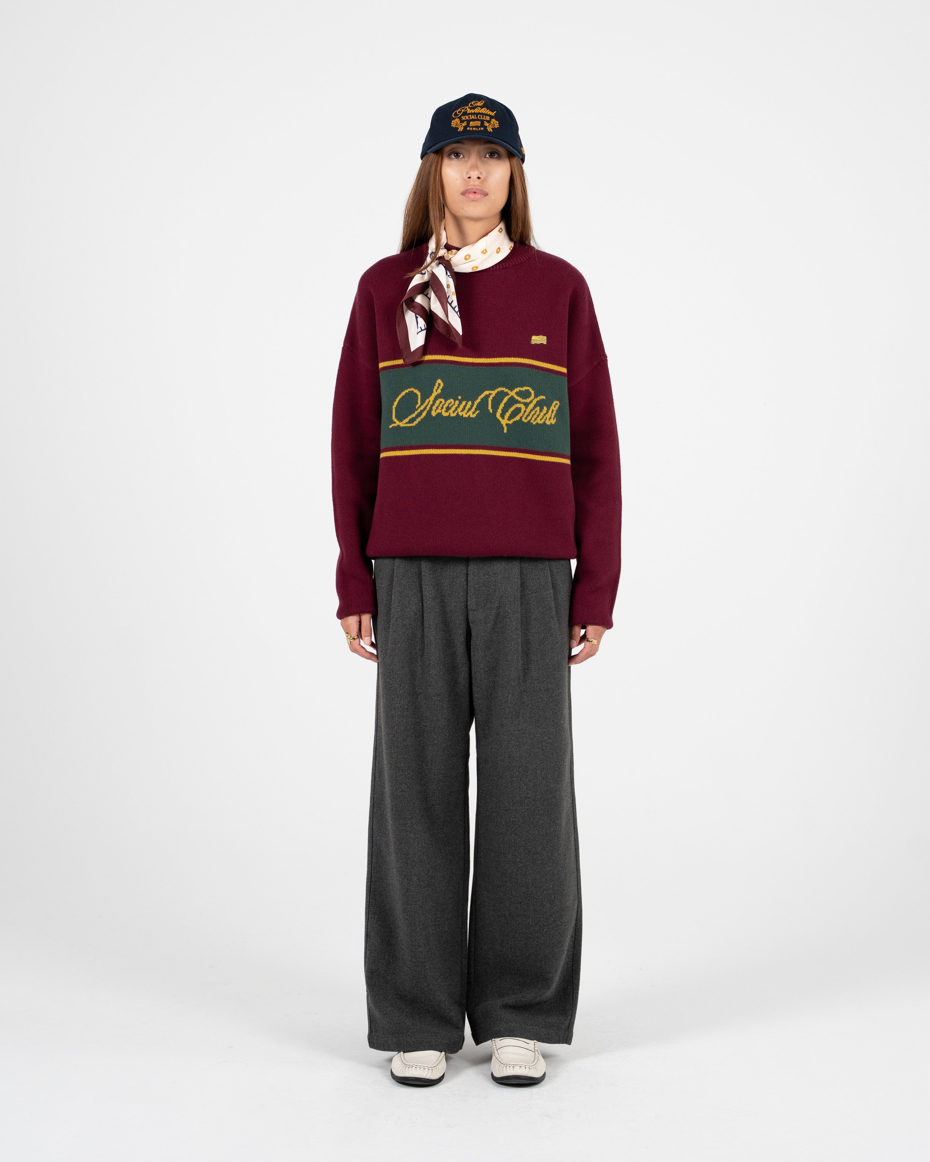 Contrast SC Knit Sweater Bordeaux