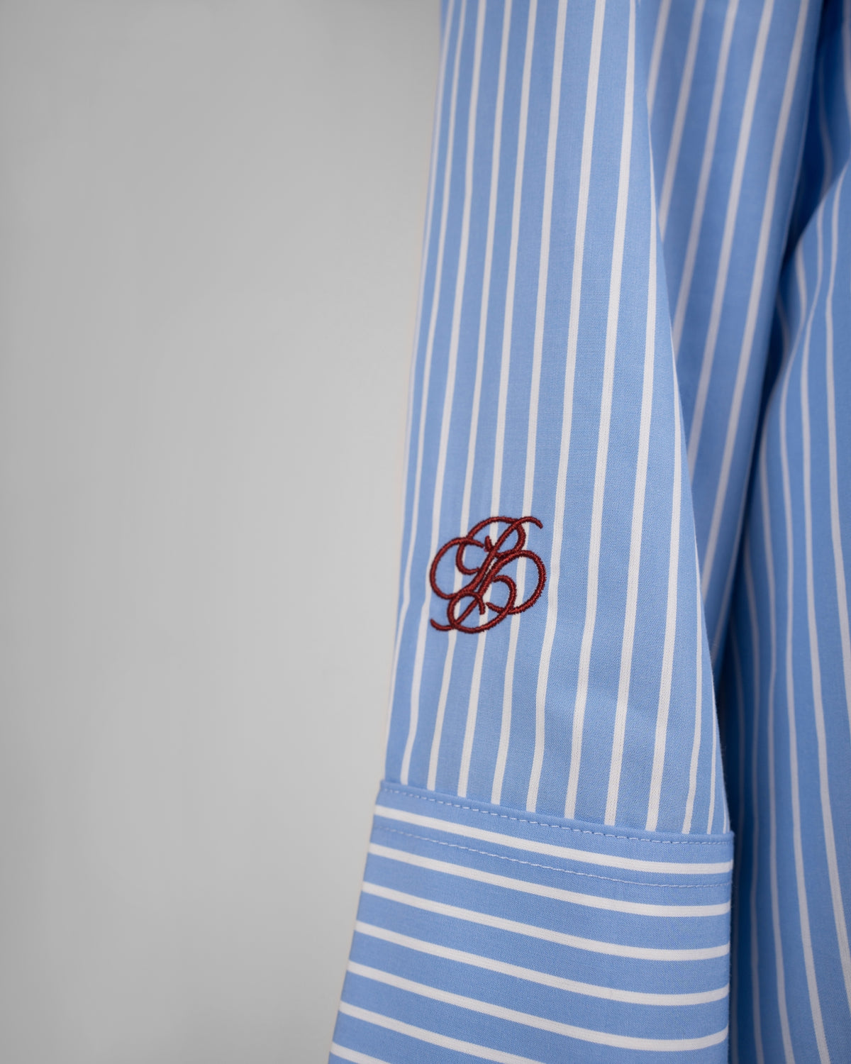 Back In The Days Button Down Shirt | Blue/White