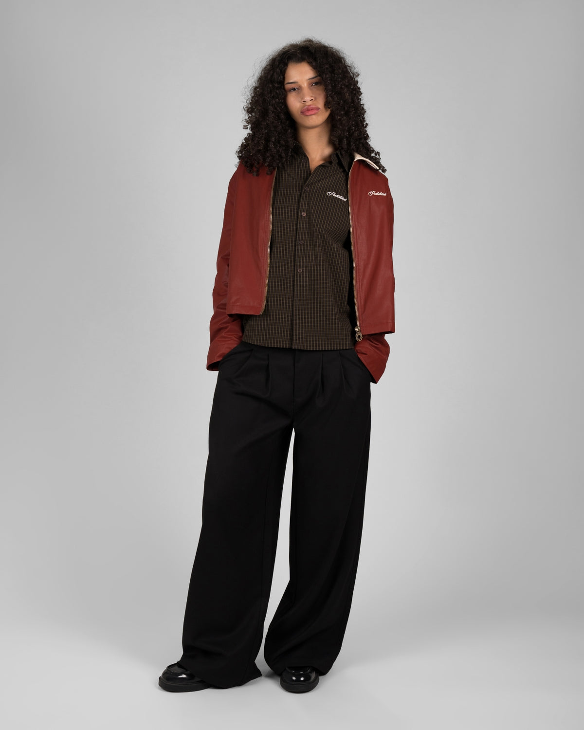 Vivid Pleated Pants | Black