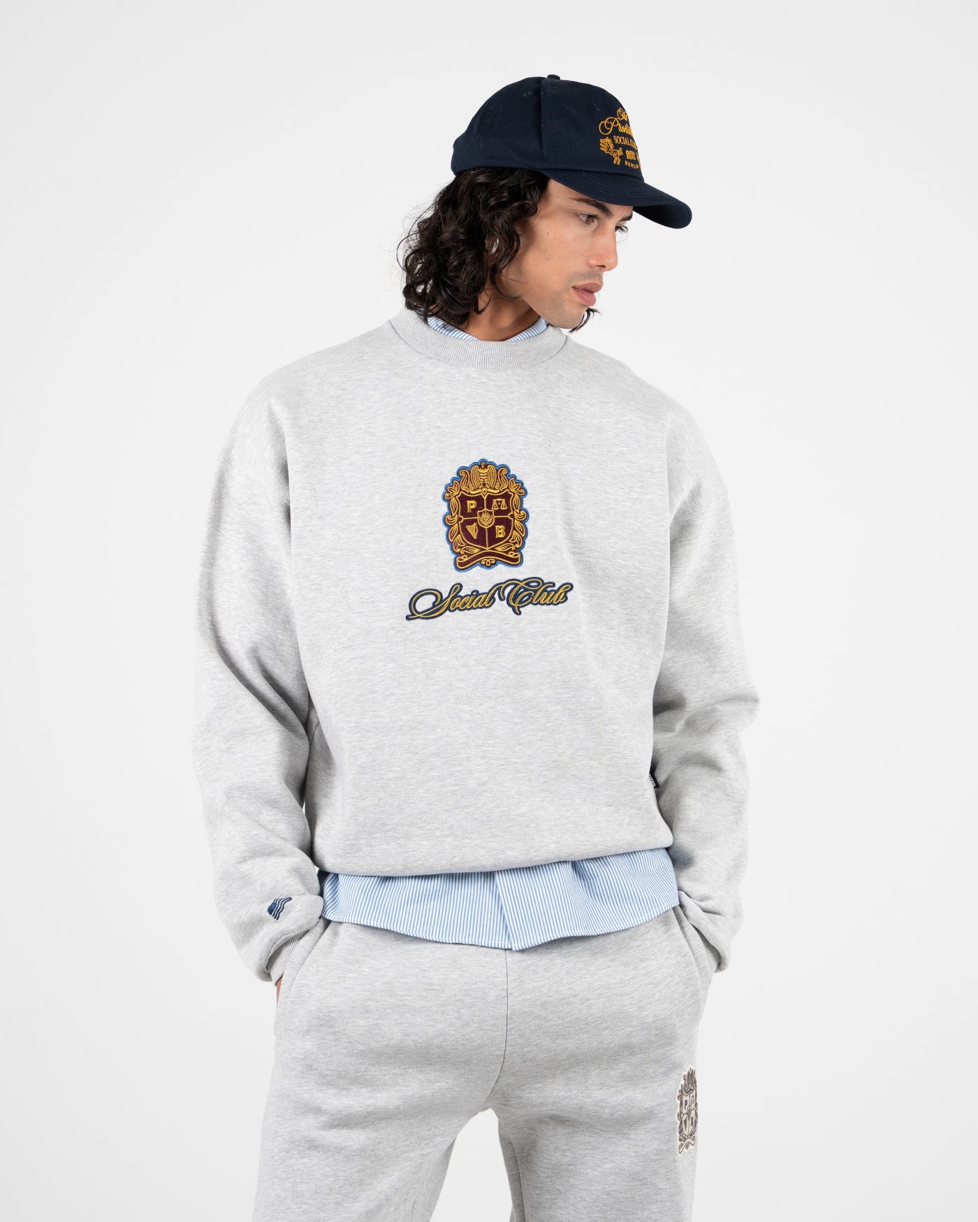 Emblem Patch Crew Neck | Grey Melange