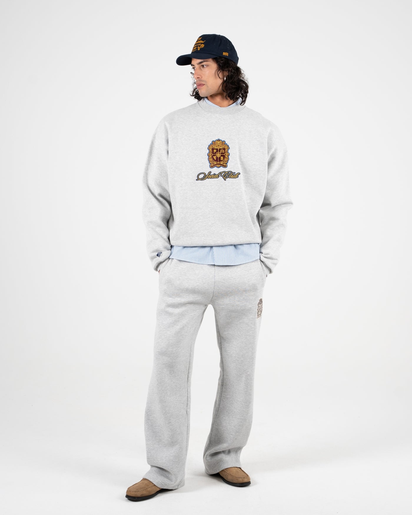 Emblem Patch Crew Neck | Grey Melange