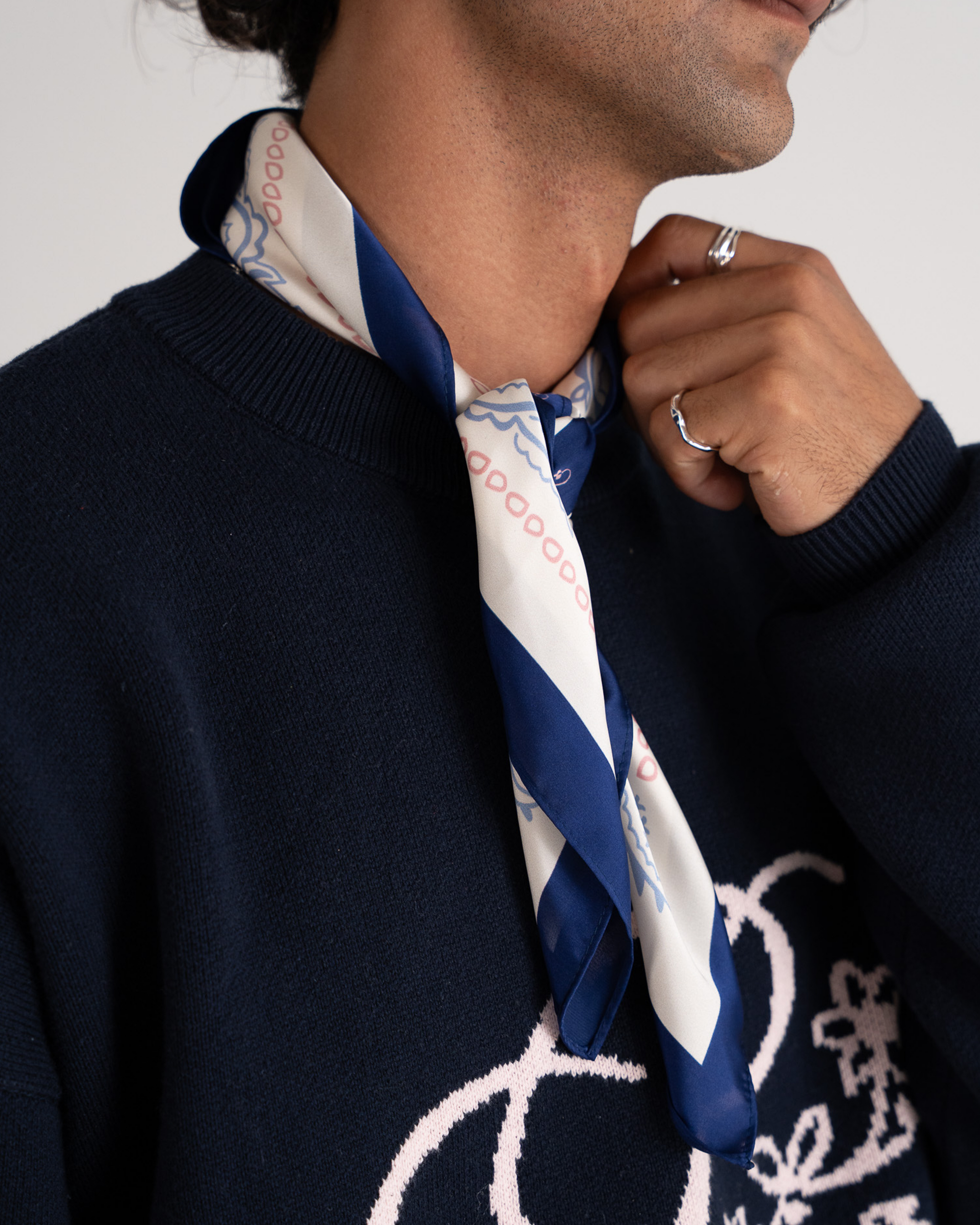 Escapism Scarf Navy