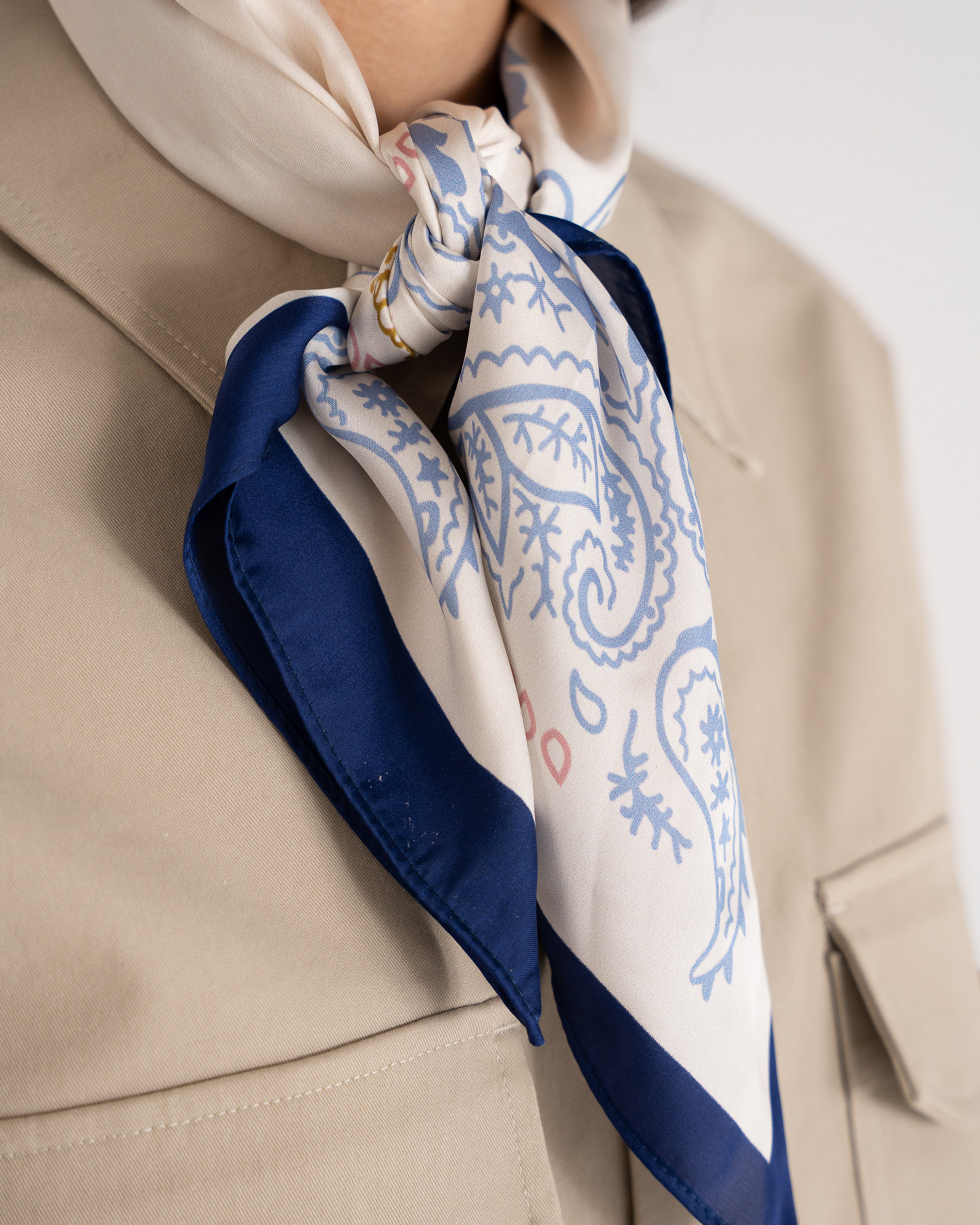 Escapism Scarf Navy