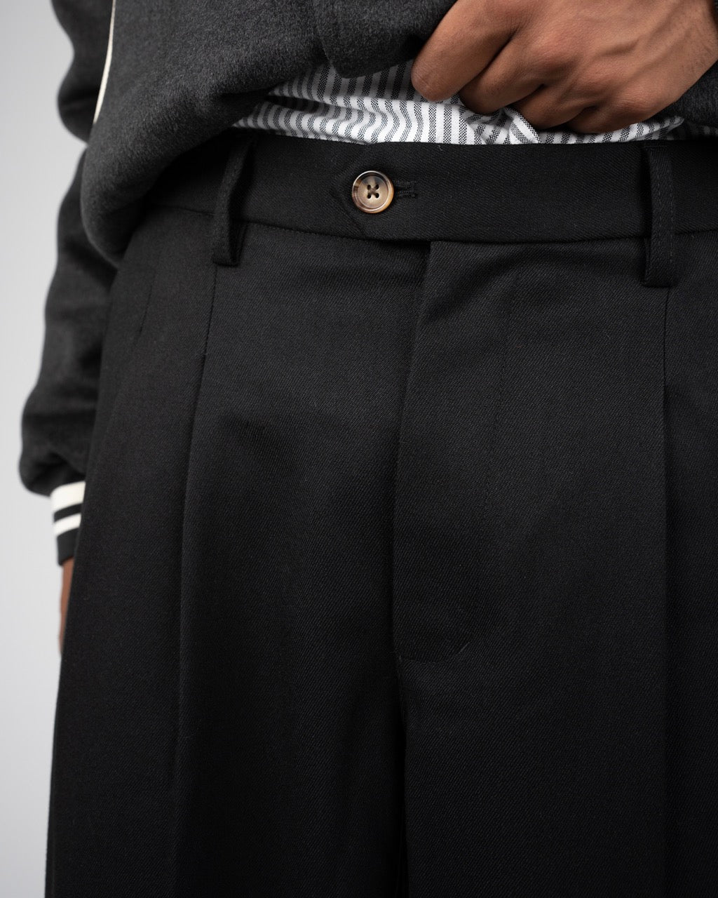 Heritage Pleated Pants | Black
