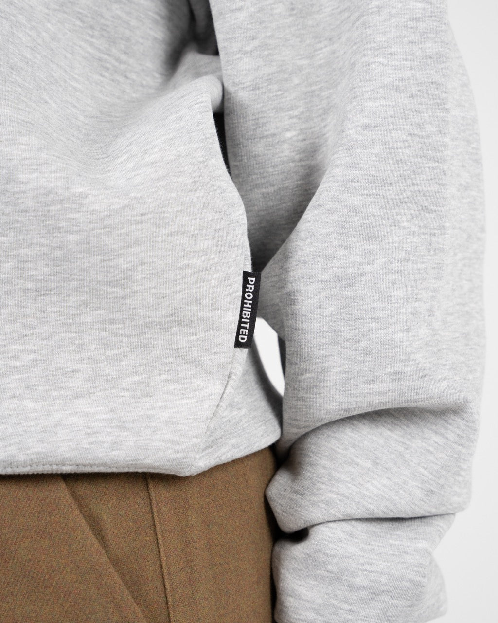 Emblem Patch Crew Neck | Grey Melange