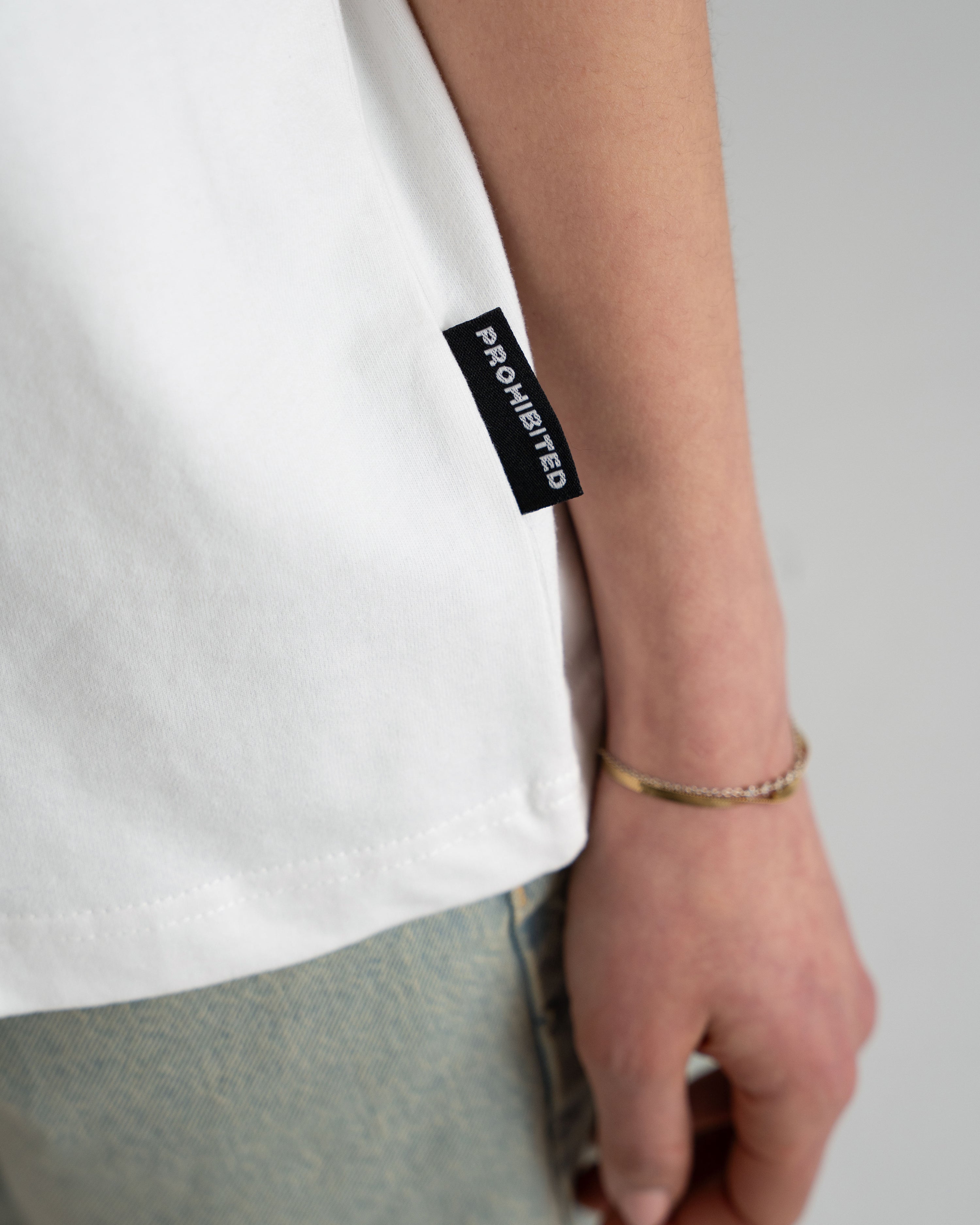 Hometown Signature Tee Off-White