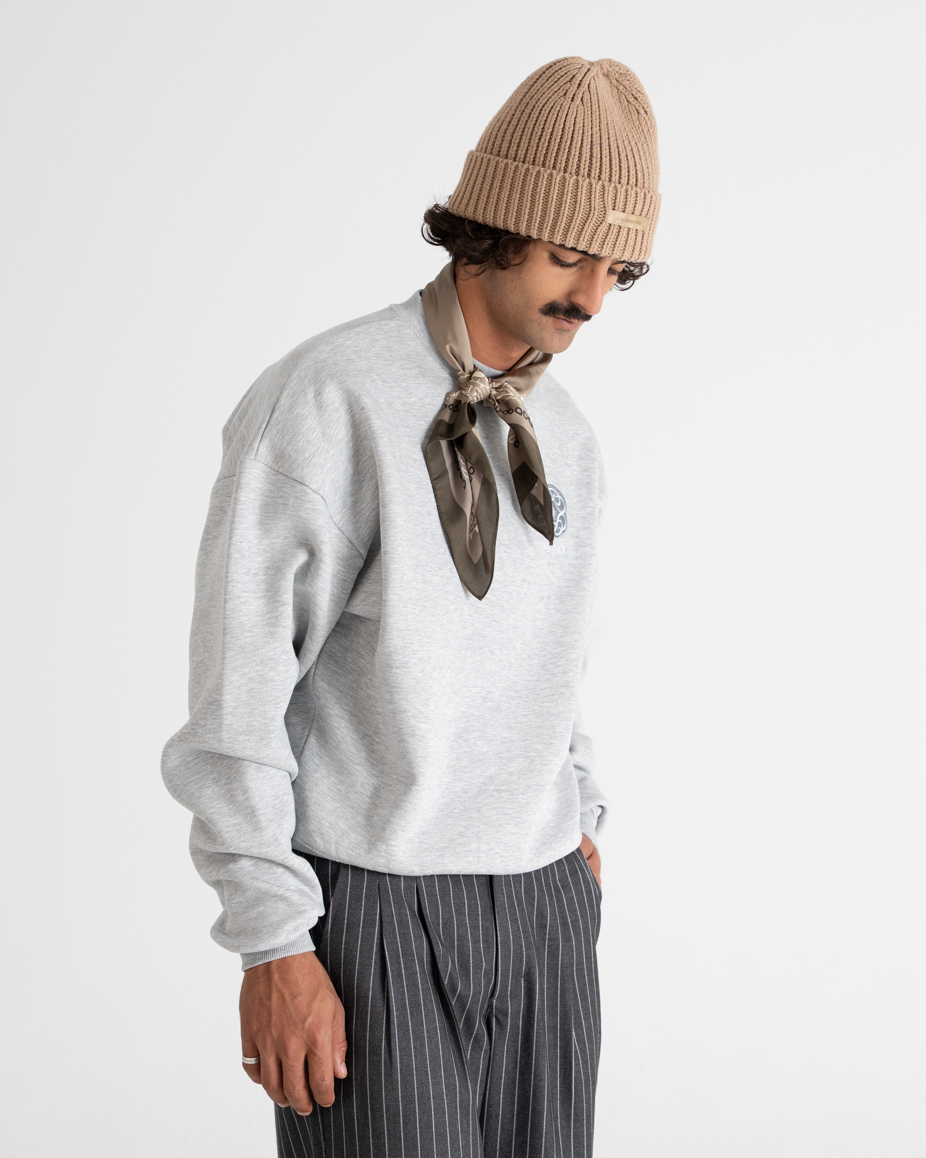 Legacy Crew Neck Grey Melange