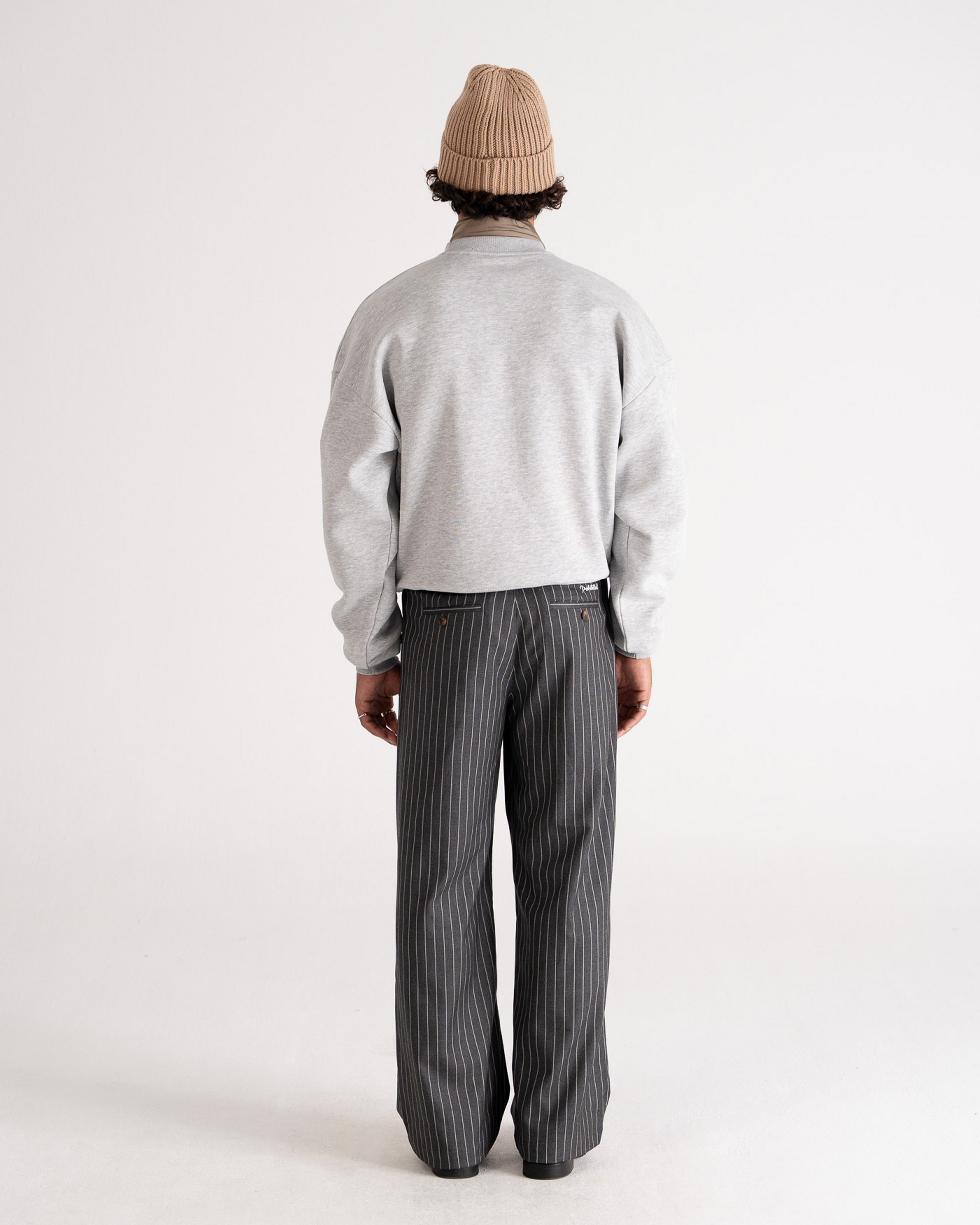 Legacy Crew Neck Grey Melange