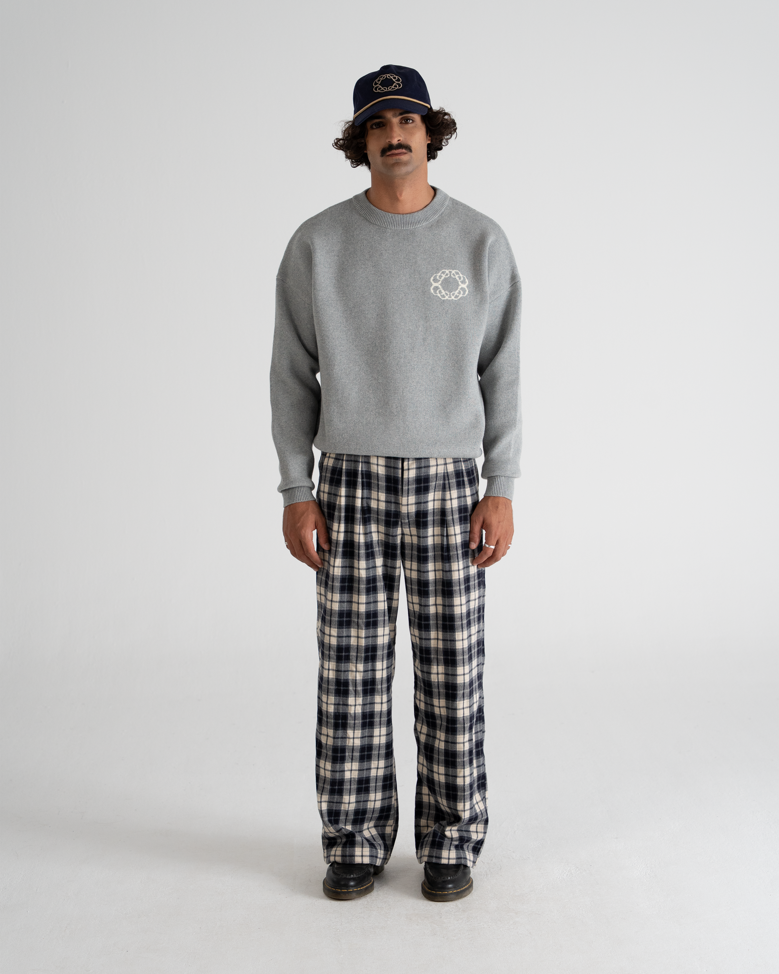 Legacy Knit Sweater Grey
