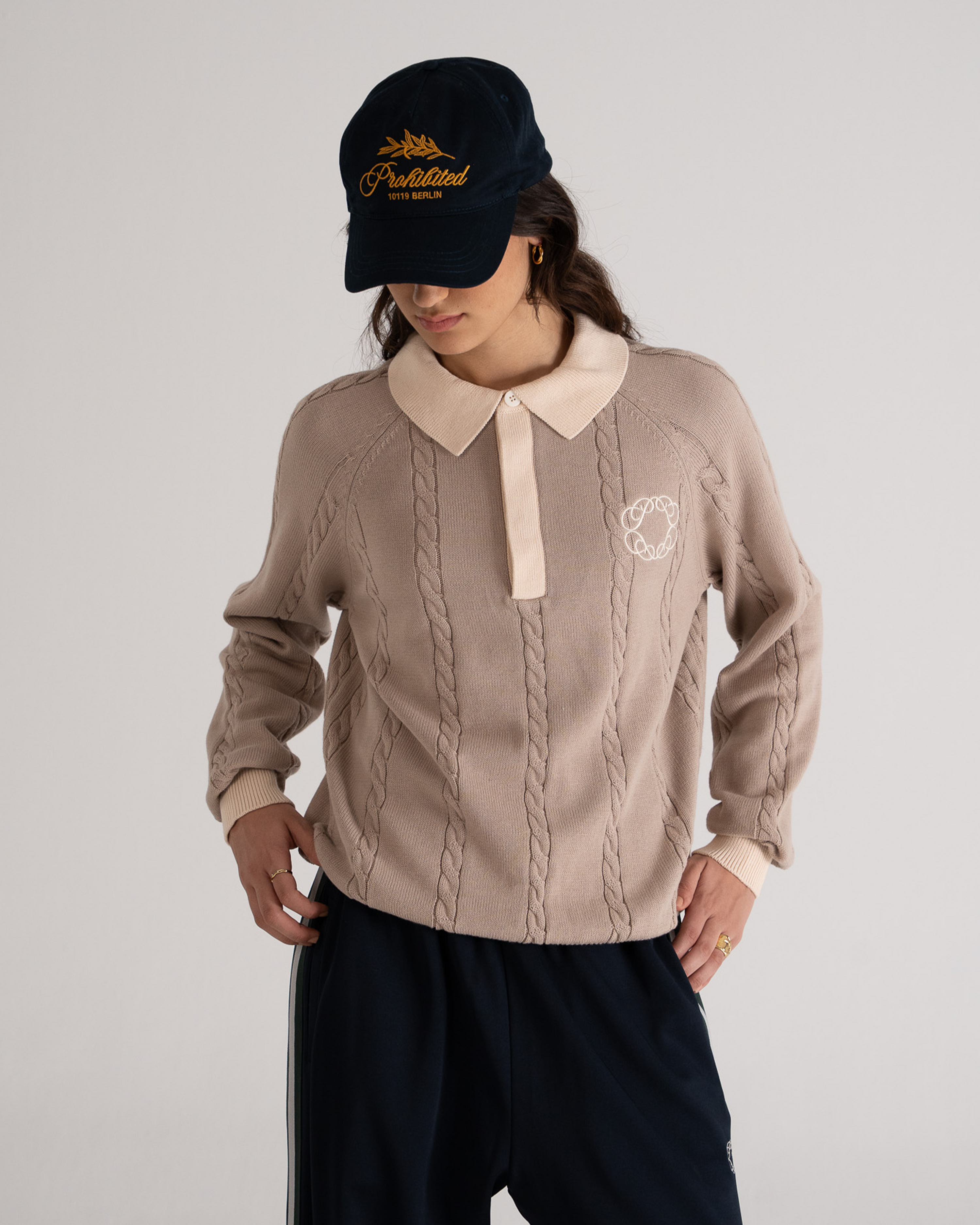 Legacy Knitted Jersey Beige