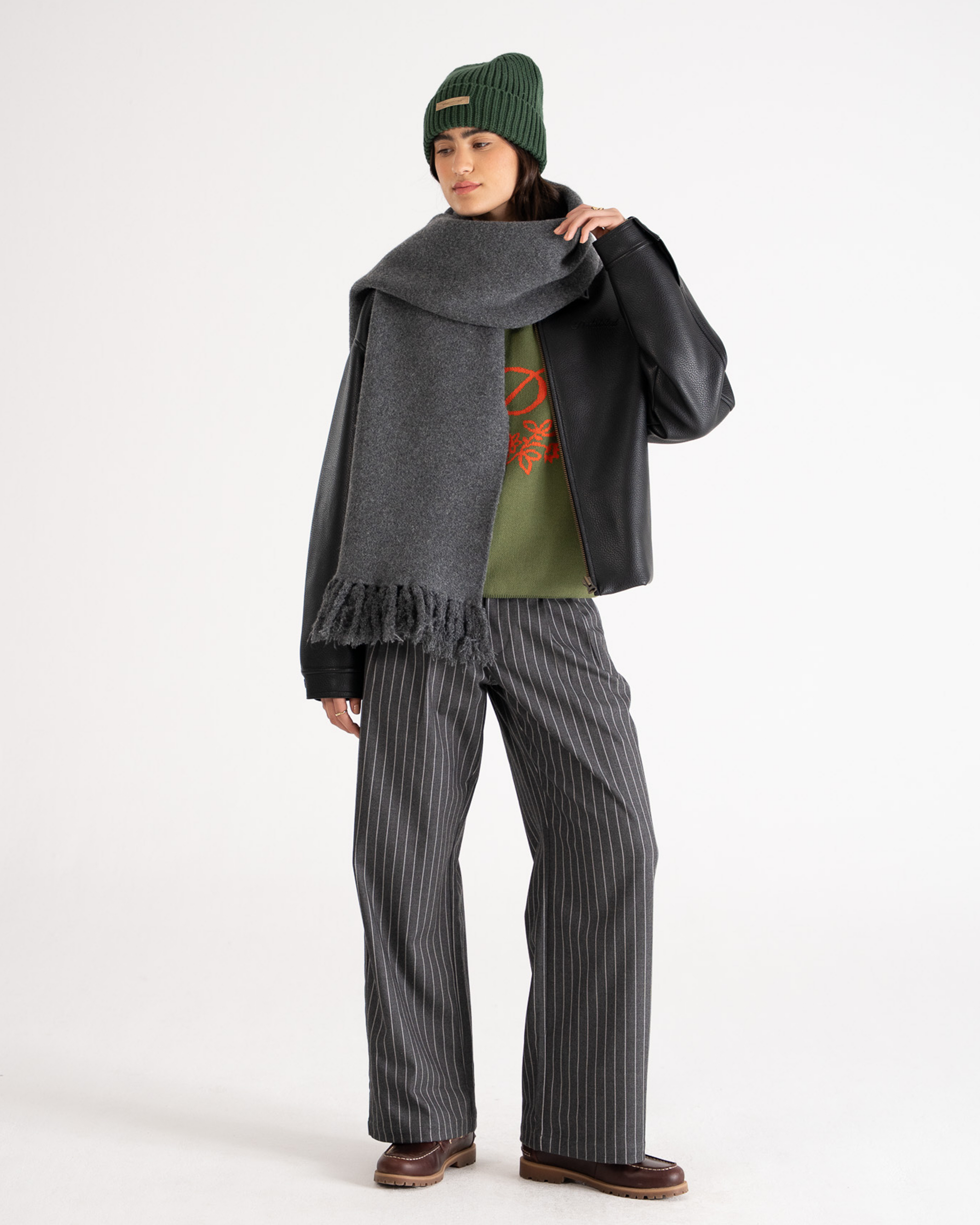 Legacy Scarf Grey