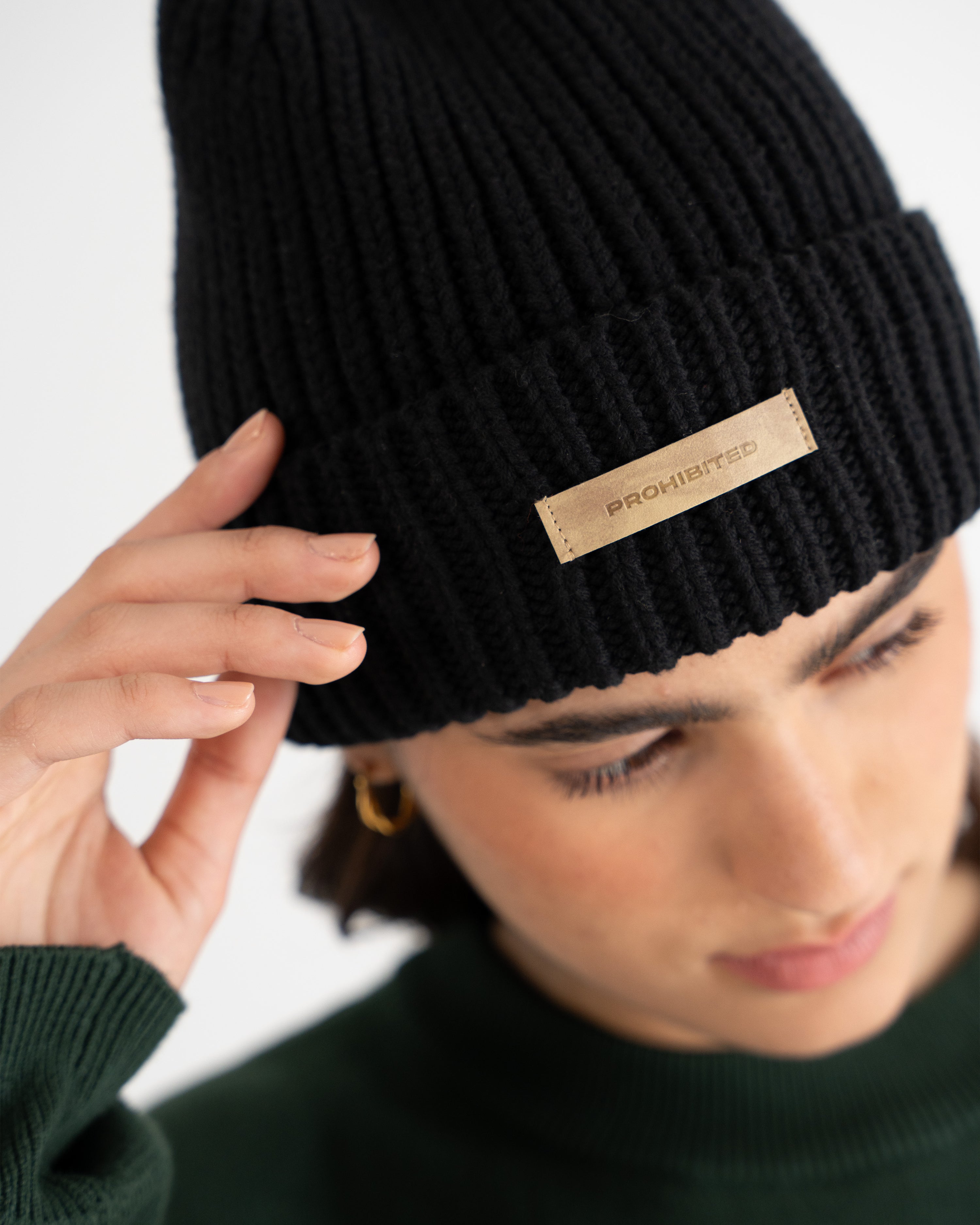 Oak Beanie Black