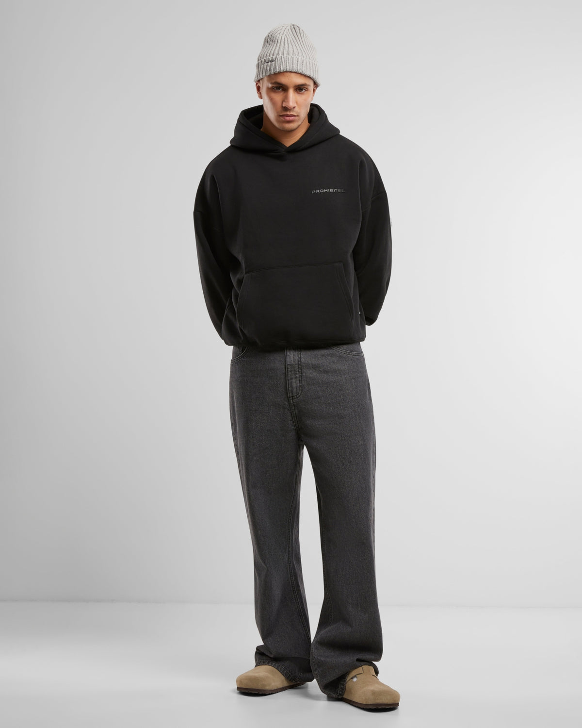10119 Hoodie | Black